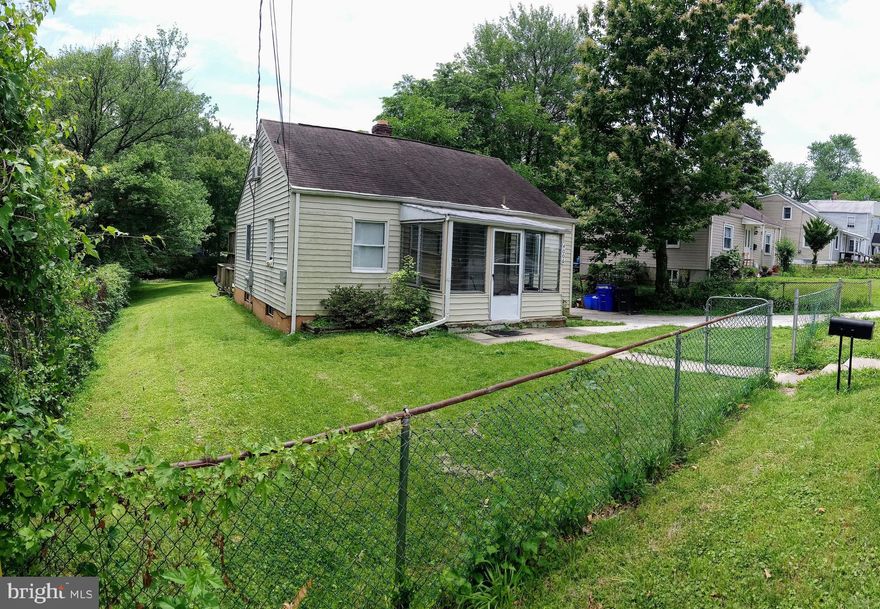Charming Silver Spring Cape Cod, with Large Back Yard for entertaining!  Just steps from Bus Routes and Shopping!  Needs TLC but tons of potential.  Don't miss out!  Being sold As/Is