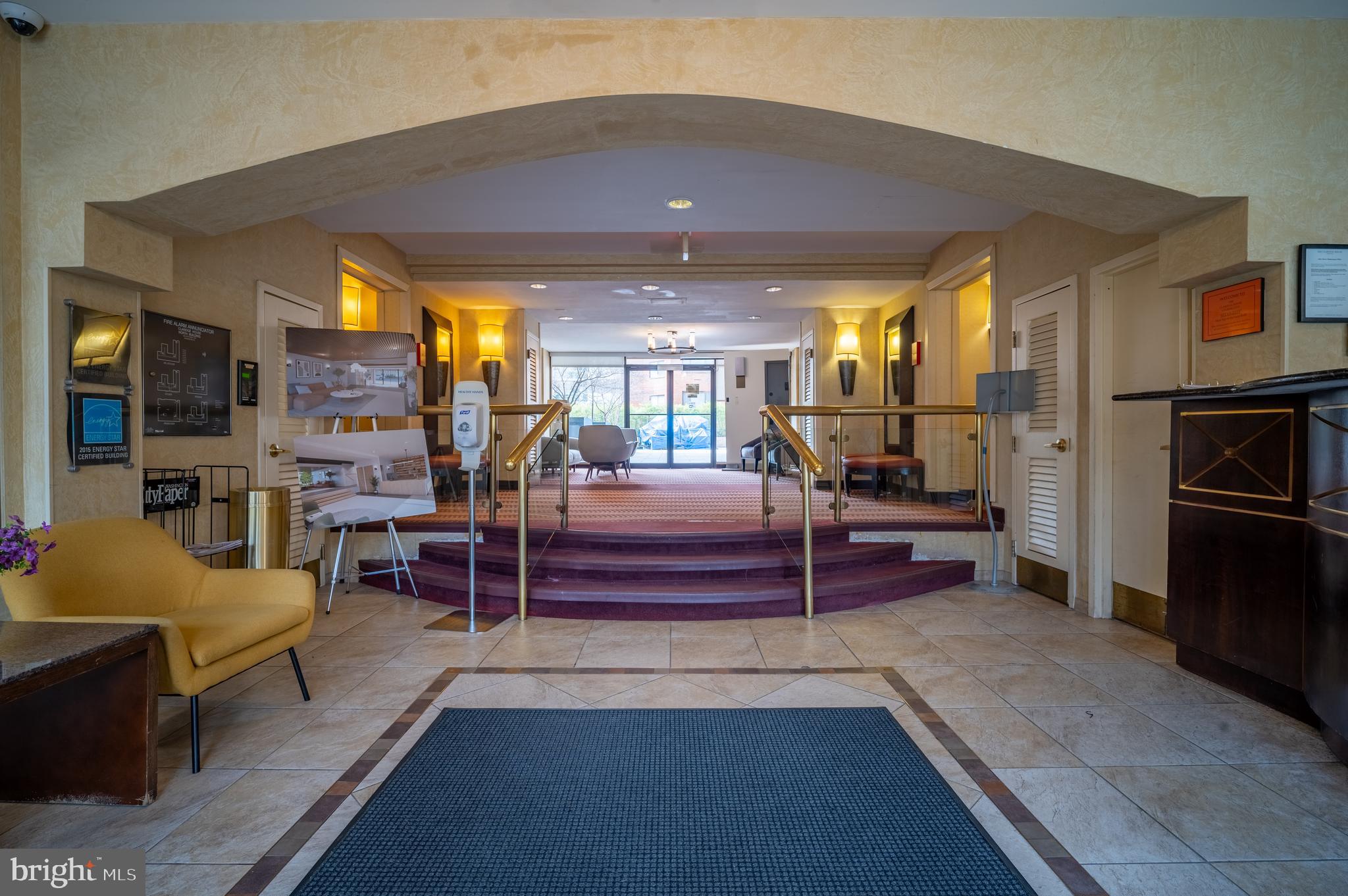 940 25TH STREET NW 405-S