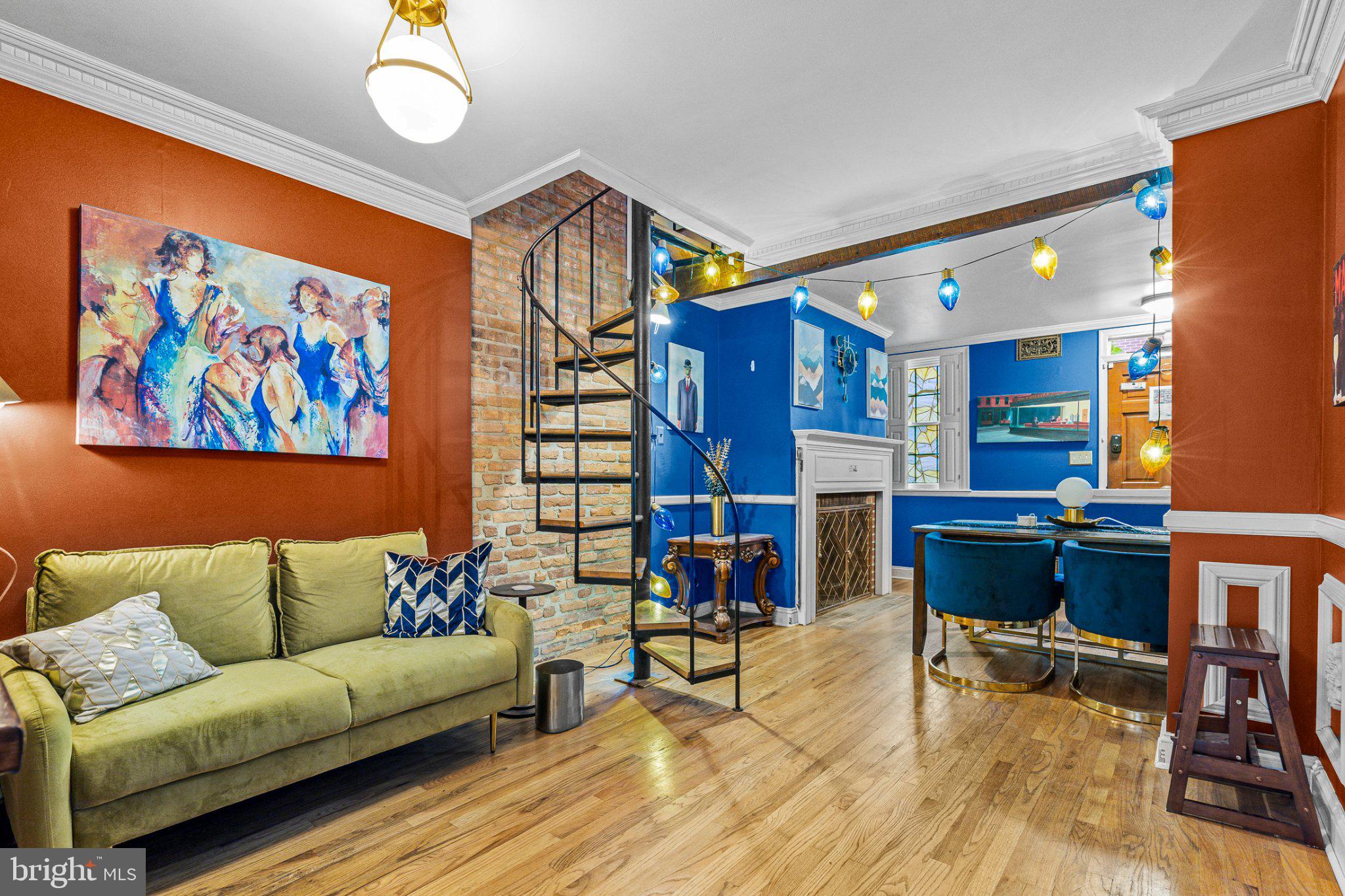 5 E WHEELING STREET