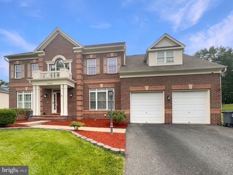 18550 KERILL ROAD TRIANGLE VA 22172