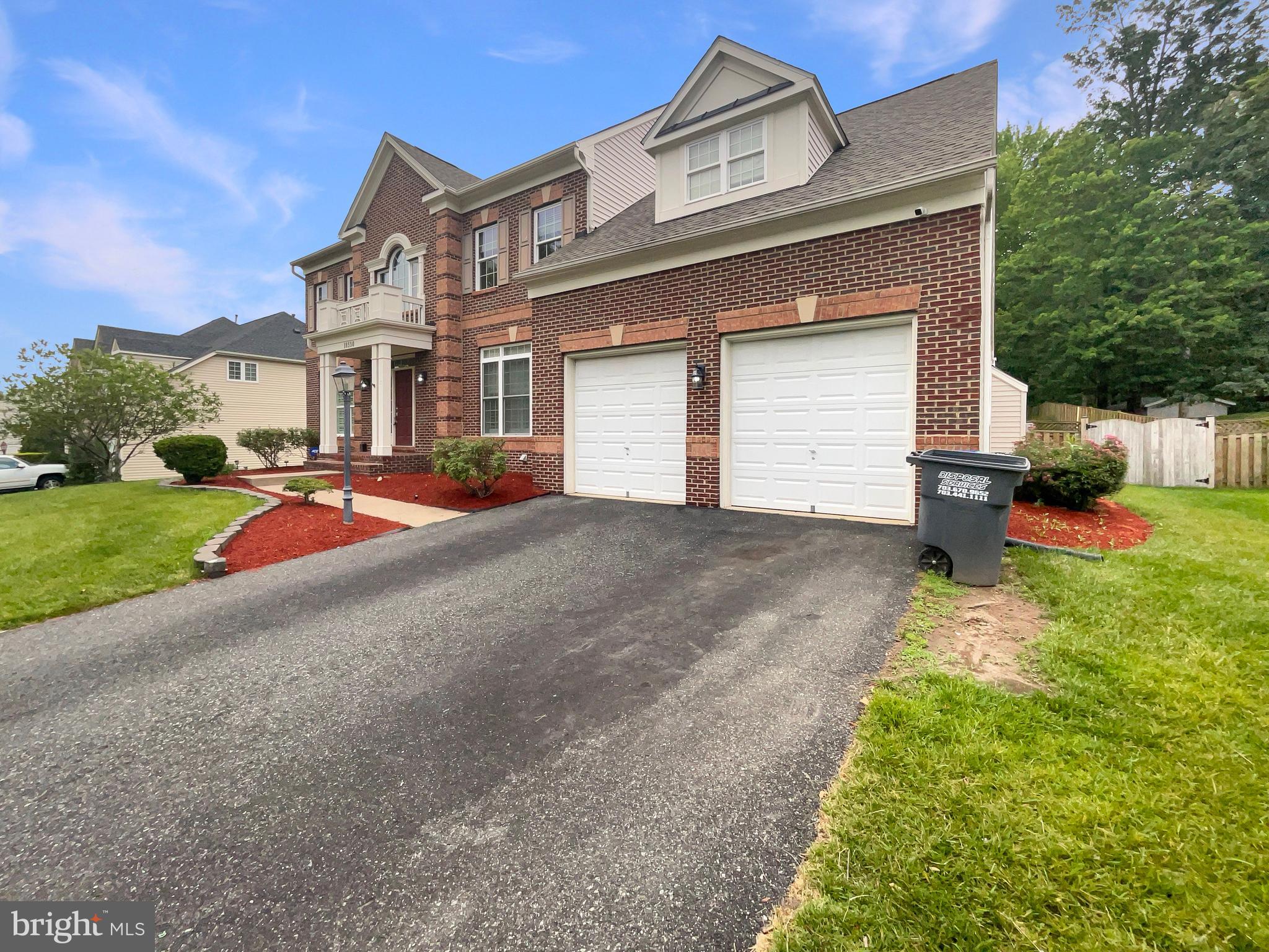 STONEWALL MANOR - Residential