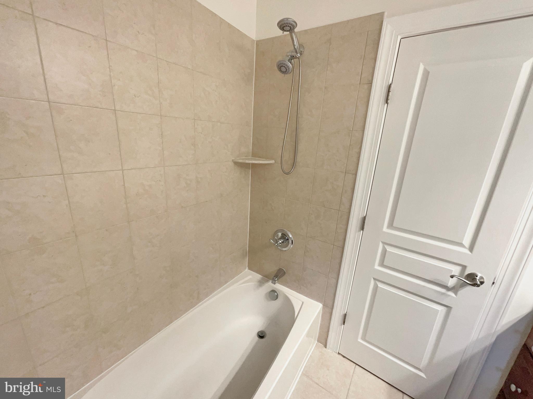 STONEWALL MANOR - Residential