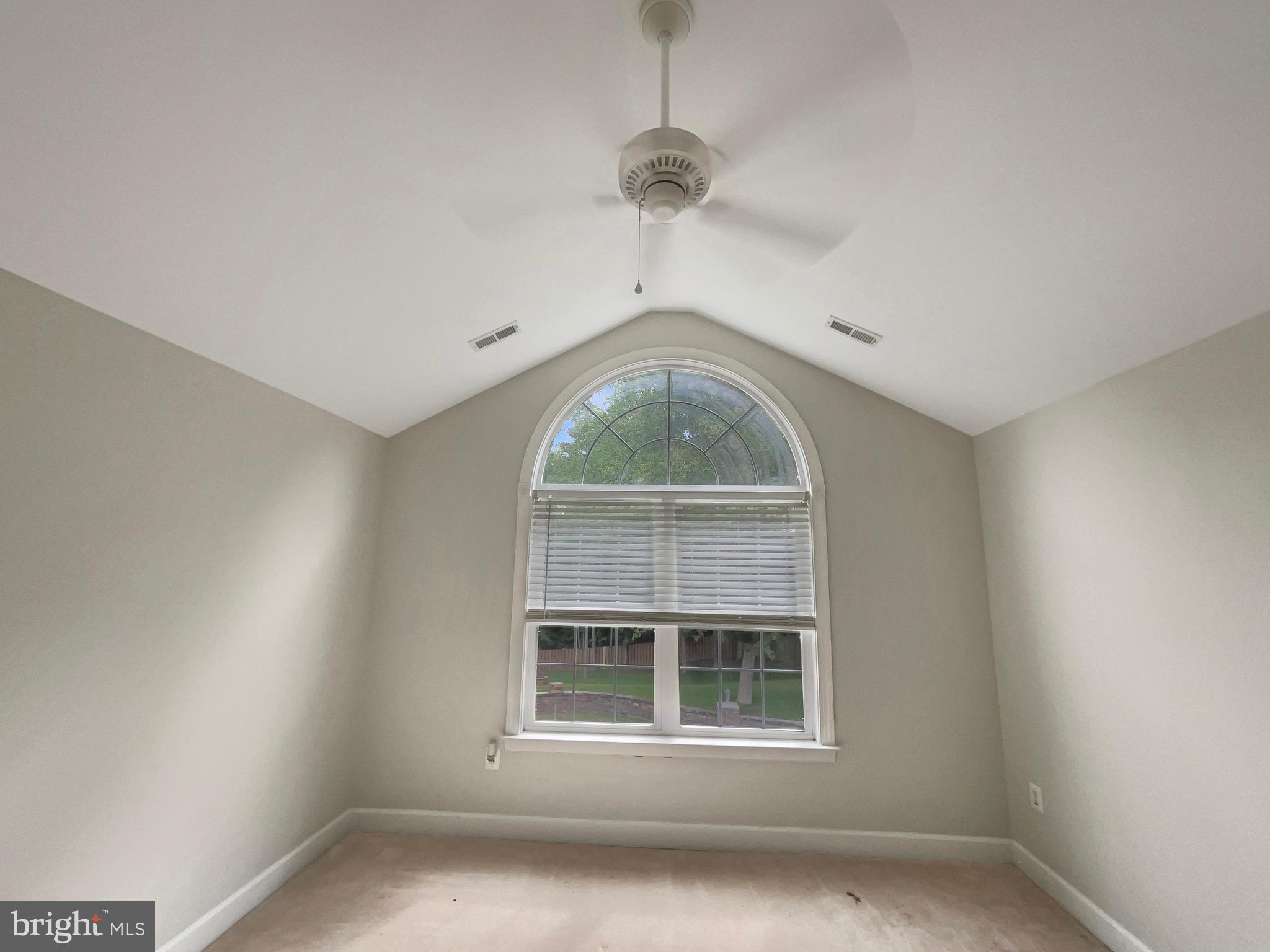 STONEWALL MANOR - Residential