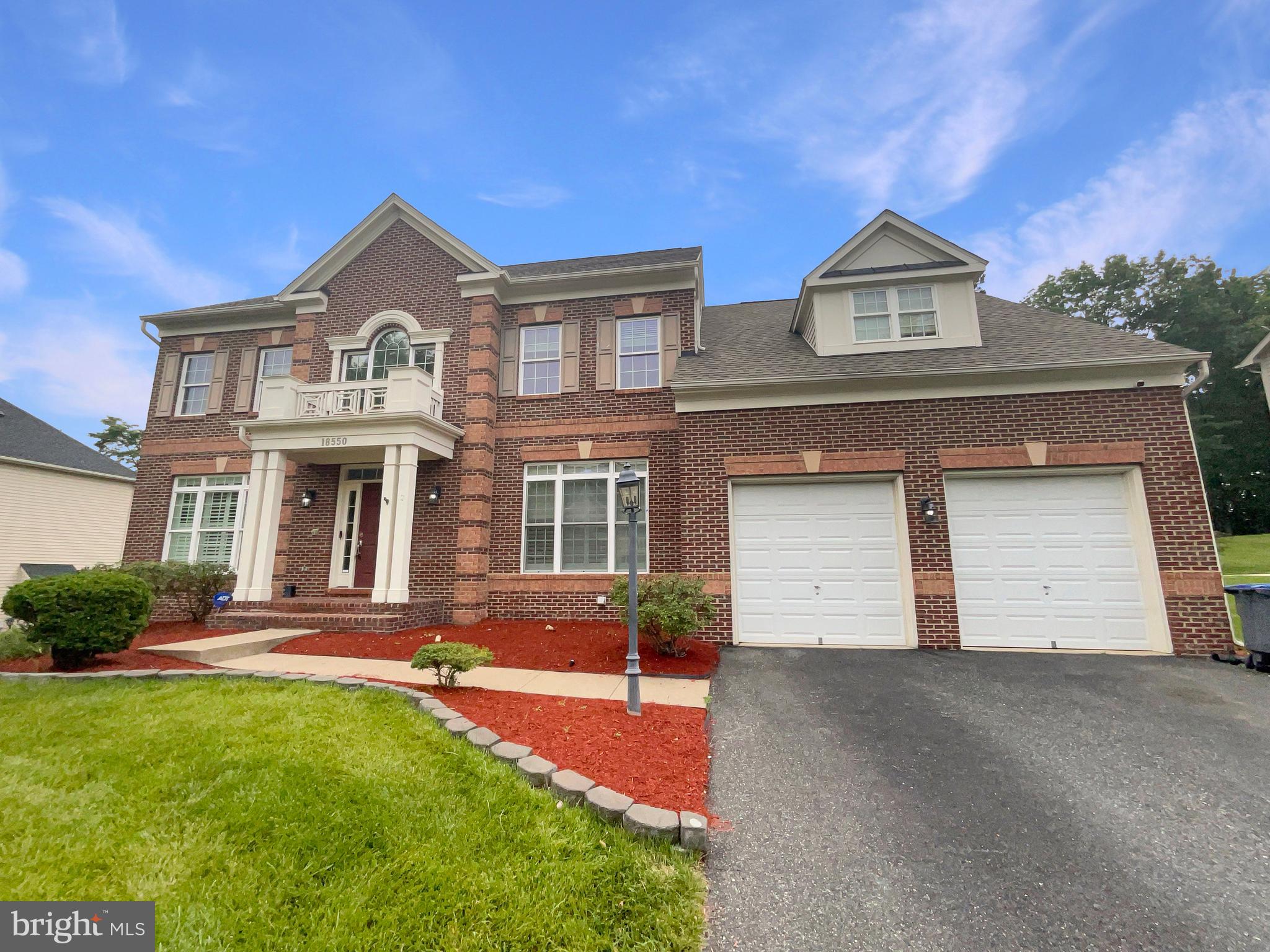 STONEWALL MANOR - Residential