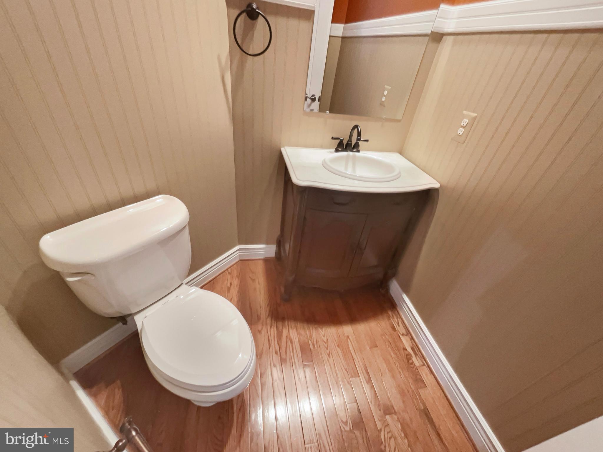 STONEWALL MANOR - Residential