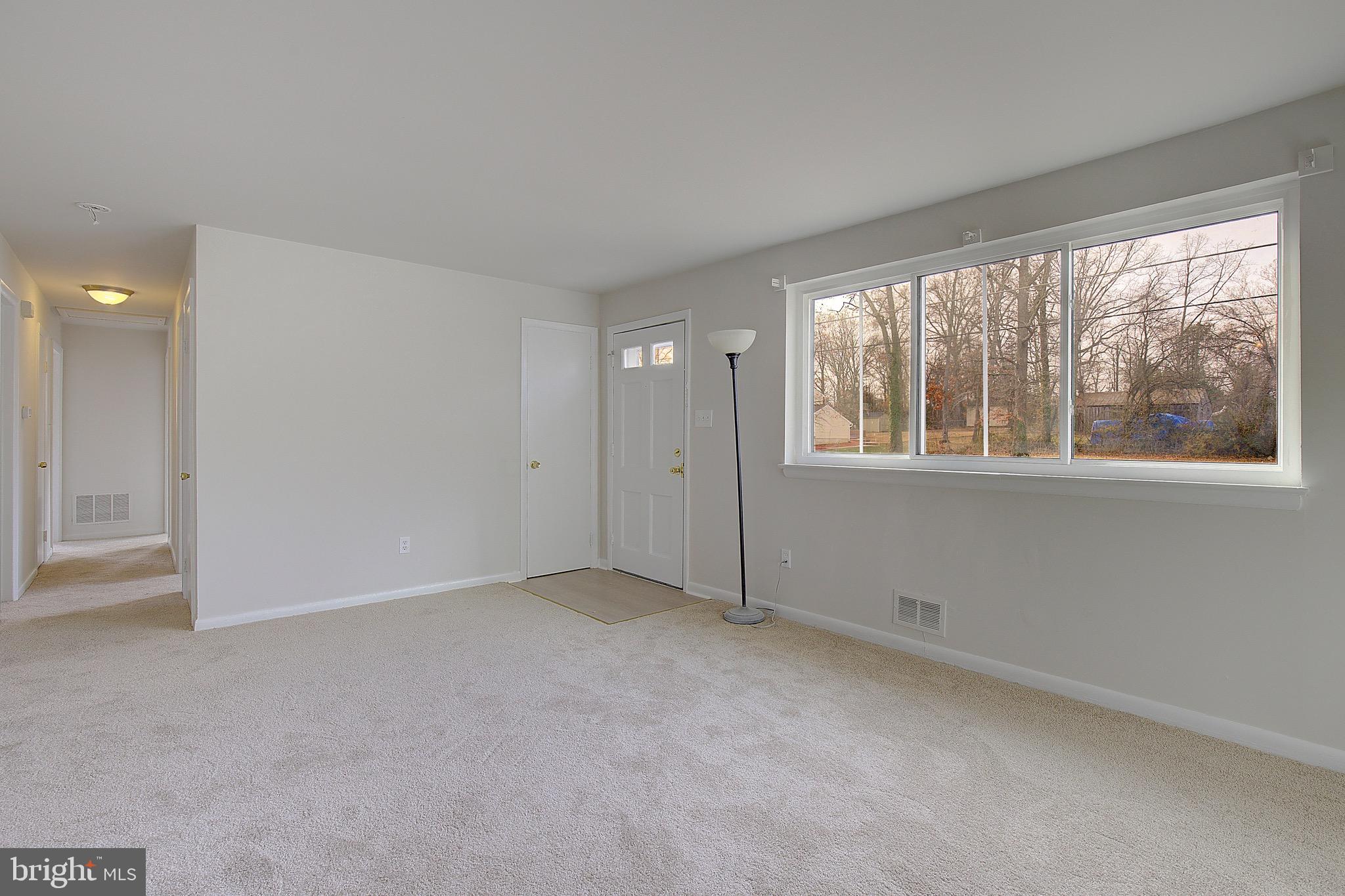 SURRATTS MANOR - Residential