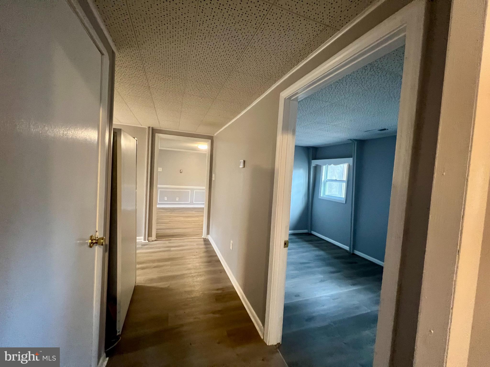 KEYES FERRY ACRES - Residential Lease