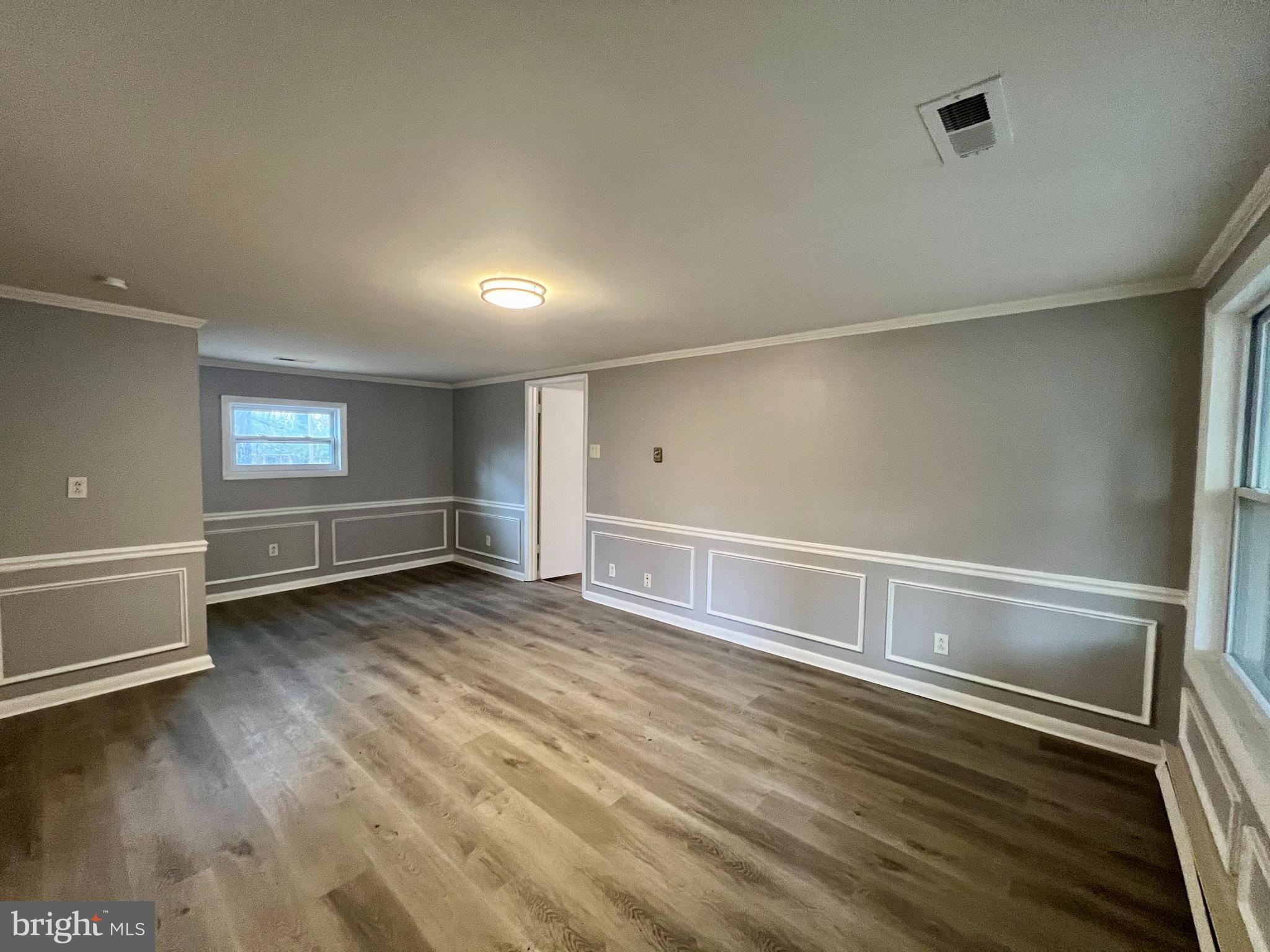 KEYES FERRY ACRES - Residential Lease