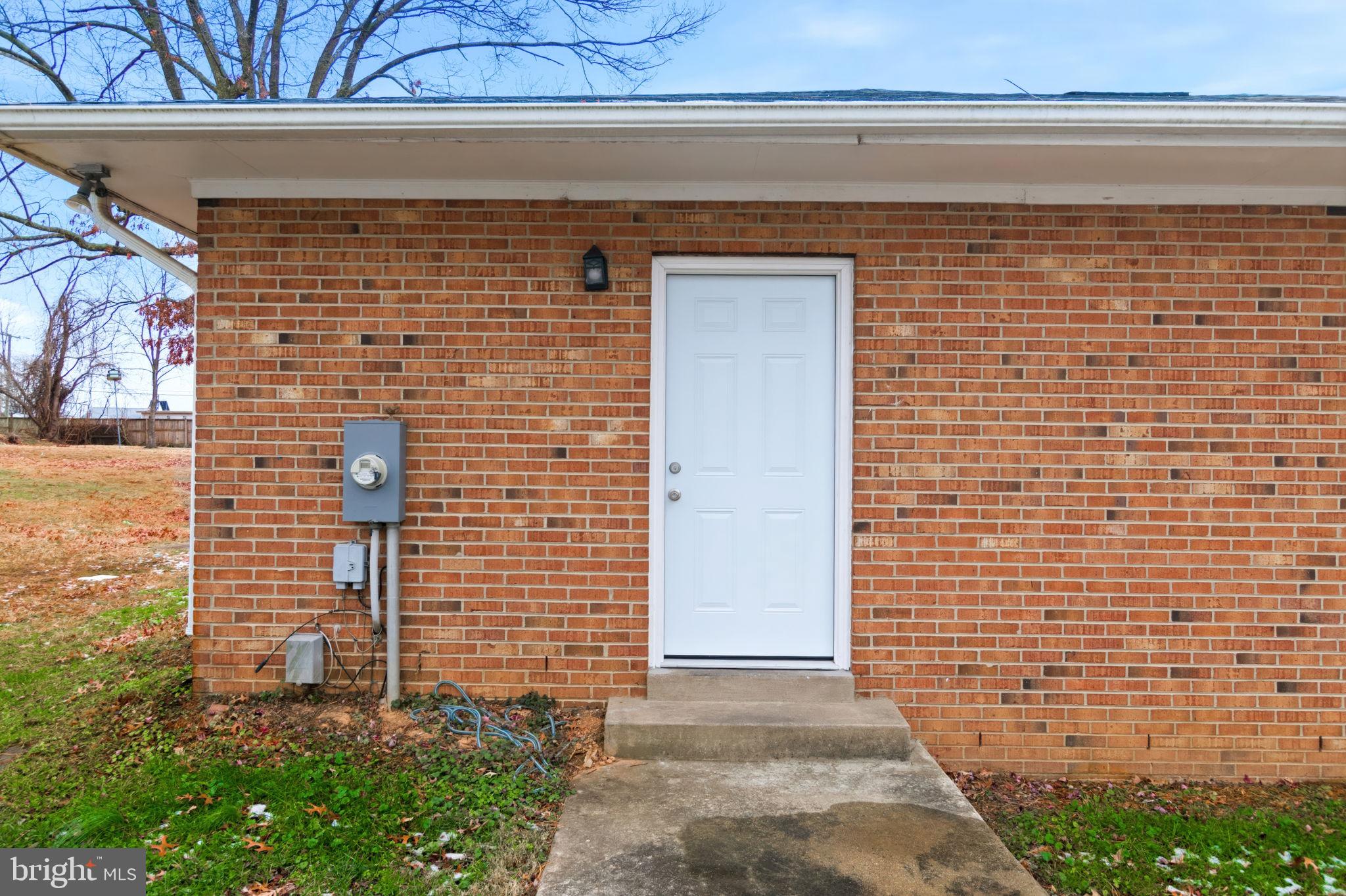 BAILEYS CROSSROADS - Residential