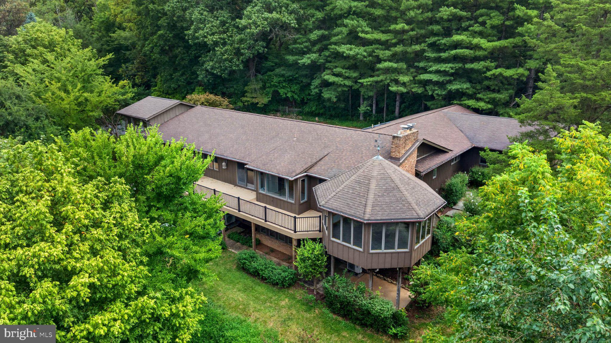 4513 TIMBERY DRIVE