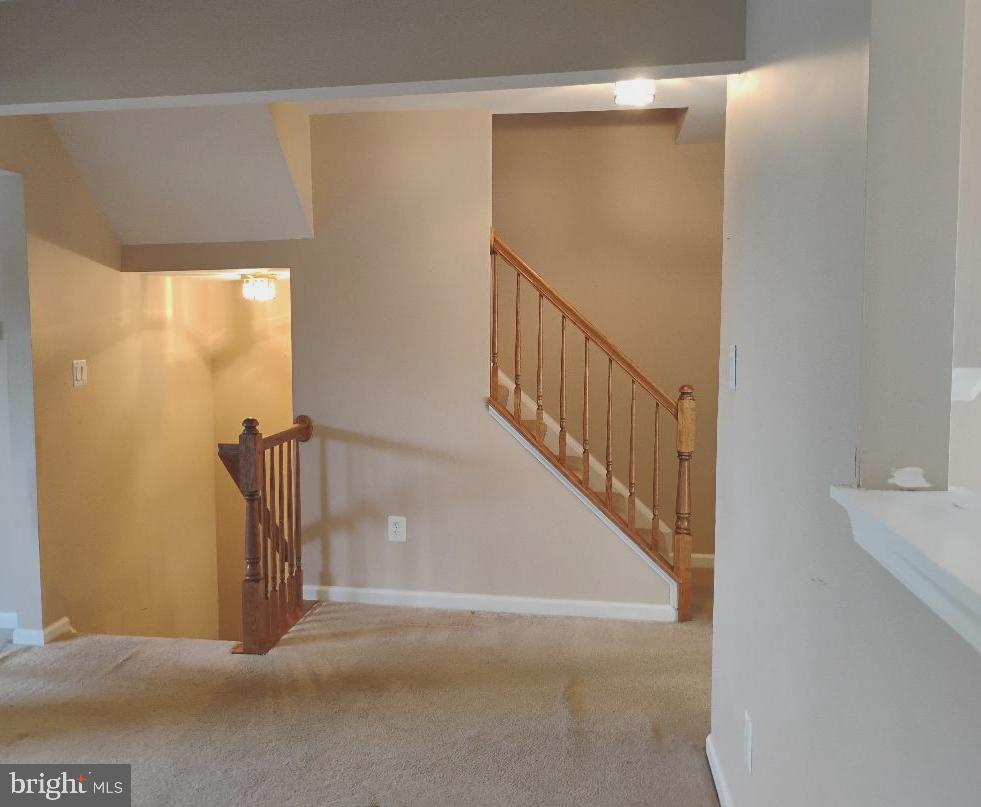 818 VANDERBILT TERRACE SE