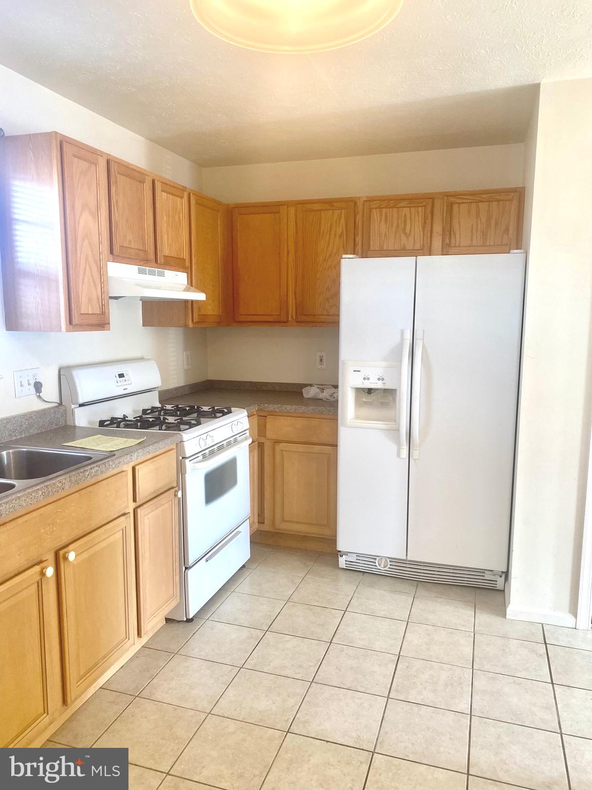 CARLISLE HEIGHTS - Residential Lease