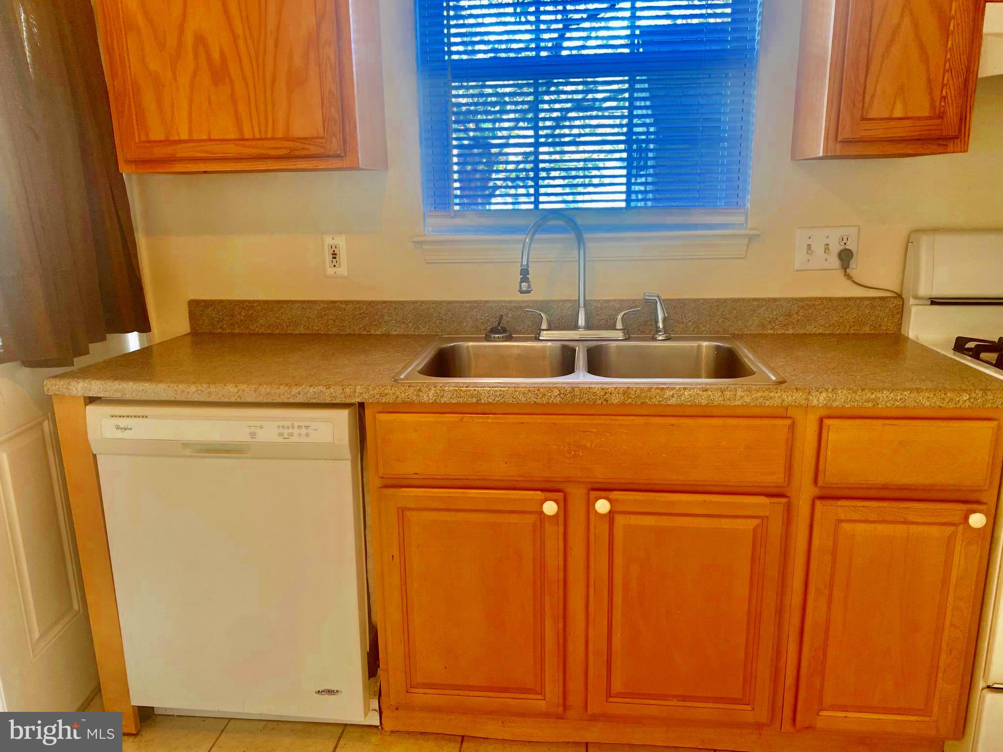 CARLISLE HEIGHTS - Residential Lease