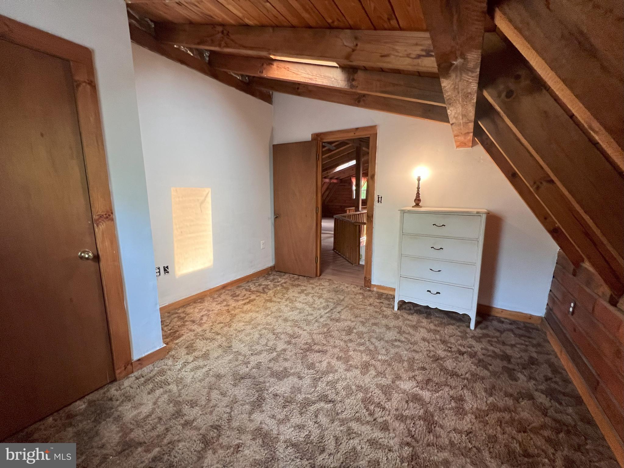 DRY RUN ACRES - Residential