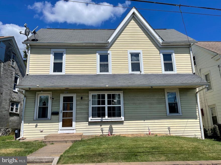 This 5 Bedroom Colonial nestled in the heart of Telford is just waiting for your final touches.  As you walk through the new front door into the home, you are greeted by a spacious living room complete with a pellet stove for those cold winter nights.  The kitchen, which has been renovated, boasts newer cabinets and countertops along with recessed lighting.  The first floor is completed with a dining room, family room with fireplace, full bathroom, laundry/mud room, and an office.  Upstairs to the second floor you'll find three fully refinished bedrooms complete with new paint, carpet, and recessed lighting.  The primary bedroom, which is not refinished, also has a spacious sitting/dressing area.  The upstairs bathroom has also been renovated.  The owners have replaced all but two windows in the primary bedroom.  The roof was replaced in 2015 and the heating system in 2018!  This home even has two separate basements!  The large, newly fenced-in backyard is complete with an above-ground pool.  The alley behind the home provides access for private parking and a shed.