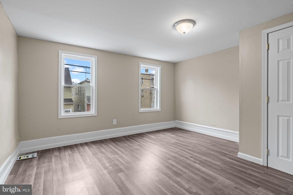 Photo of 327 Mercer Street, GLOUCESTER CITY, NJ 08030 (MLS # NJCD2104300)