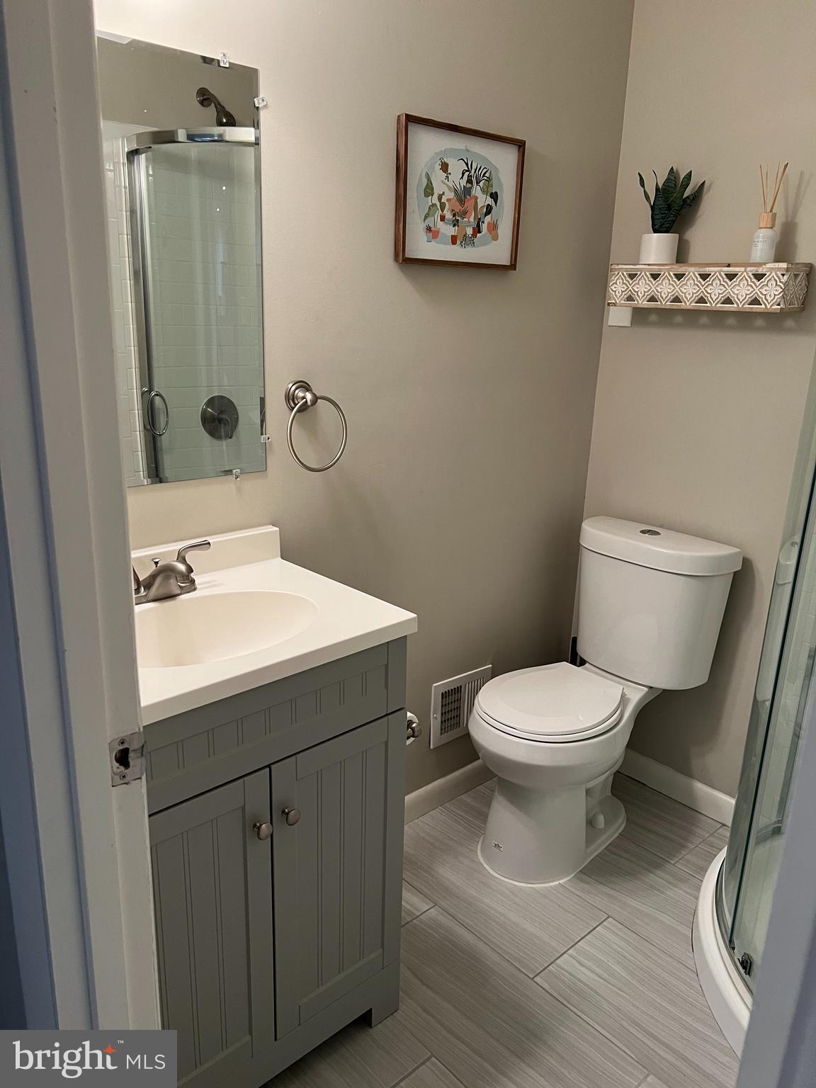 PERRING PARK - Residential