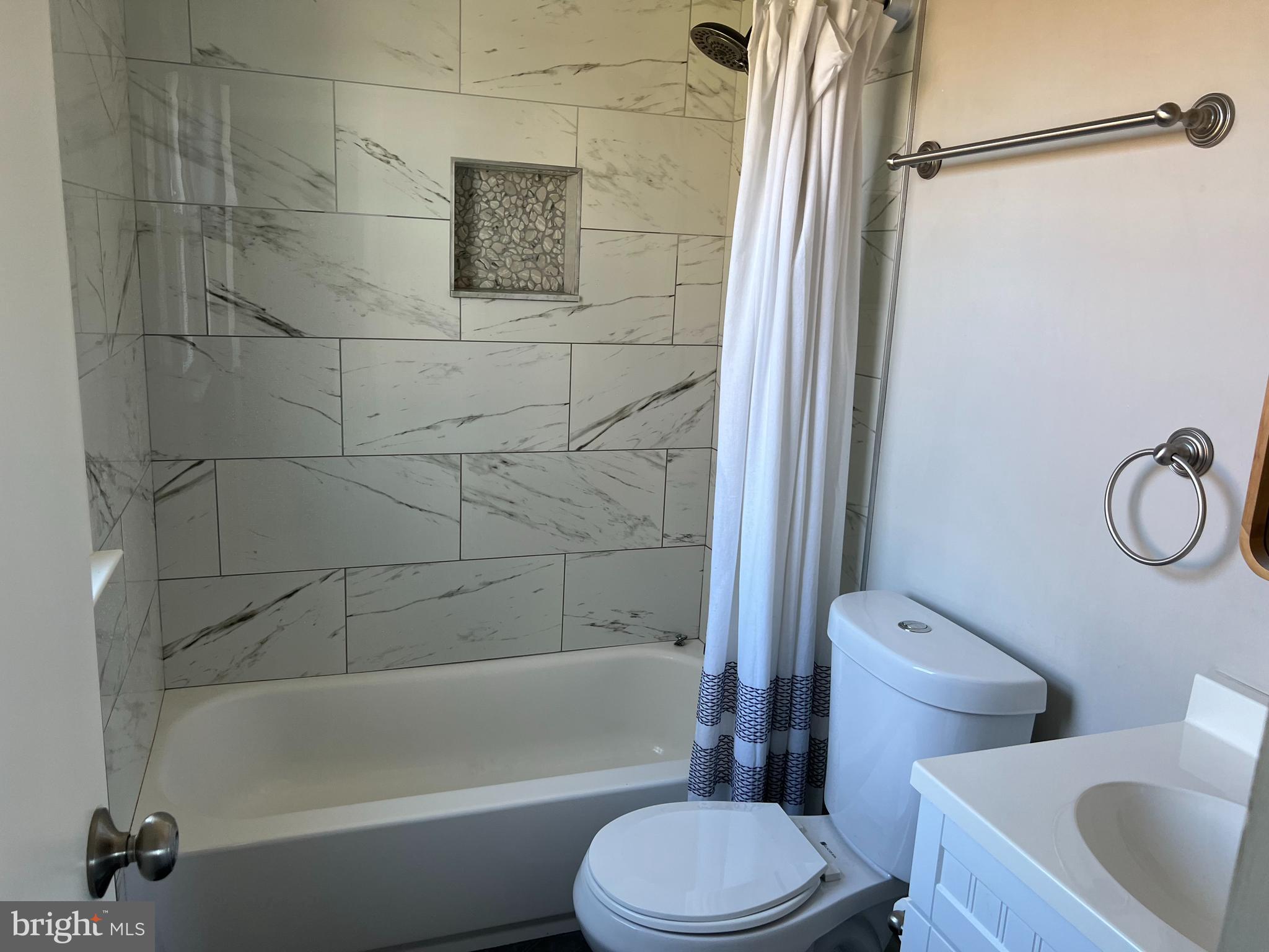 PERRING PARK - Residential