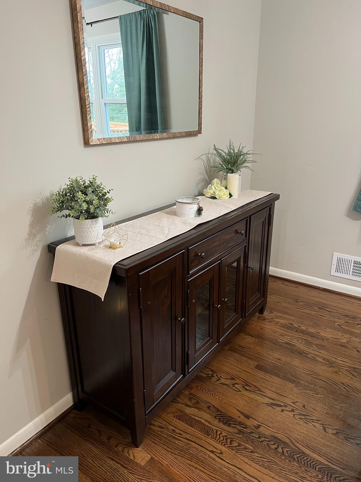 PERRING PARK - Residential