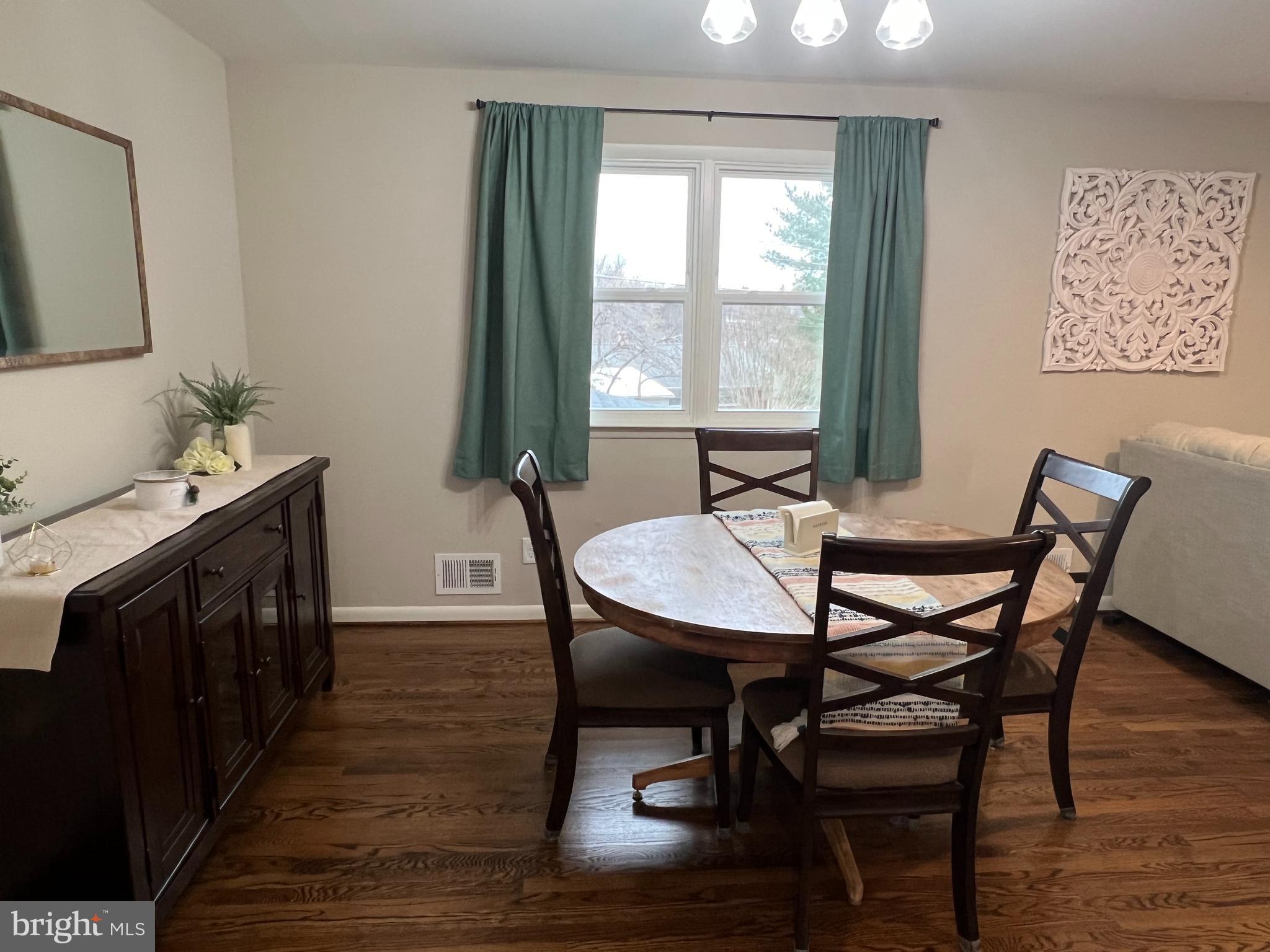 PERRING PARK - Residential