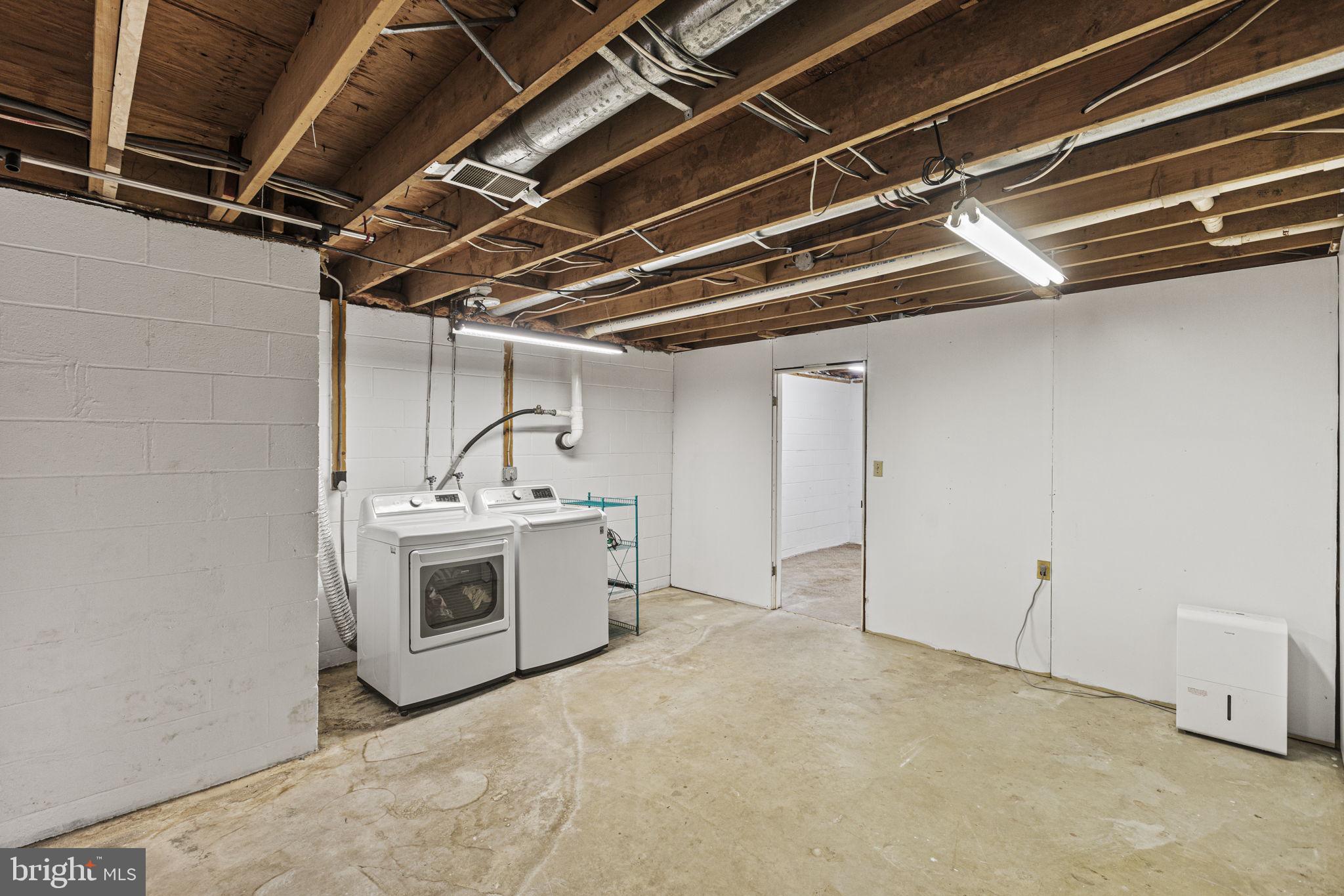 BIG OAK - Residential