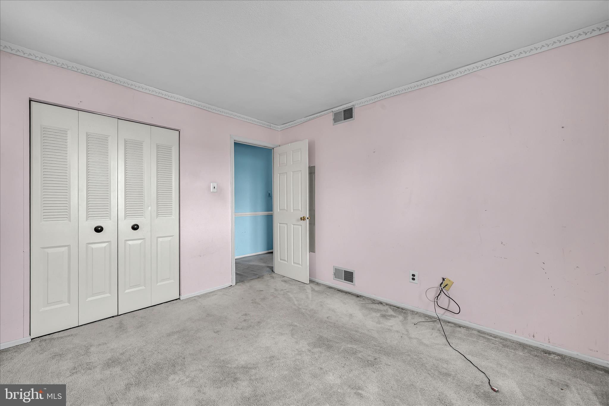 WHITFORD HILL - Residential