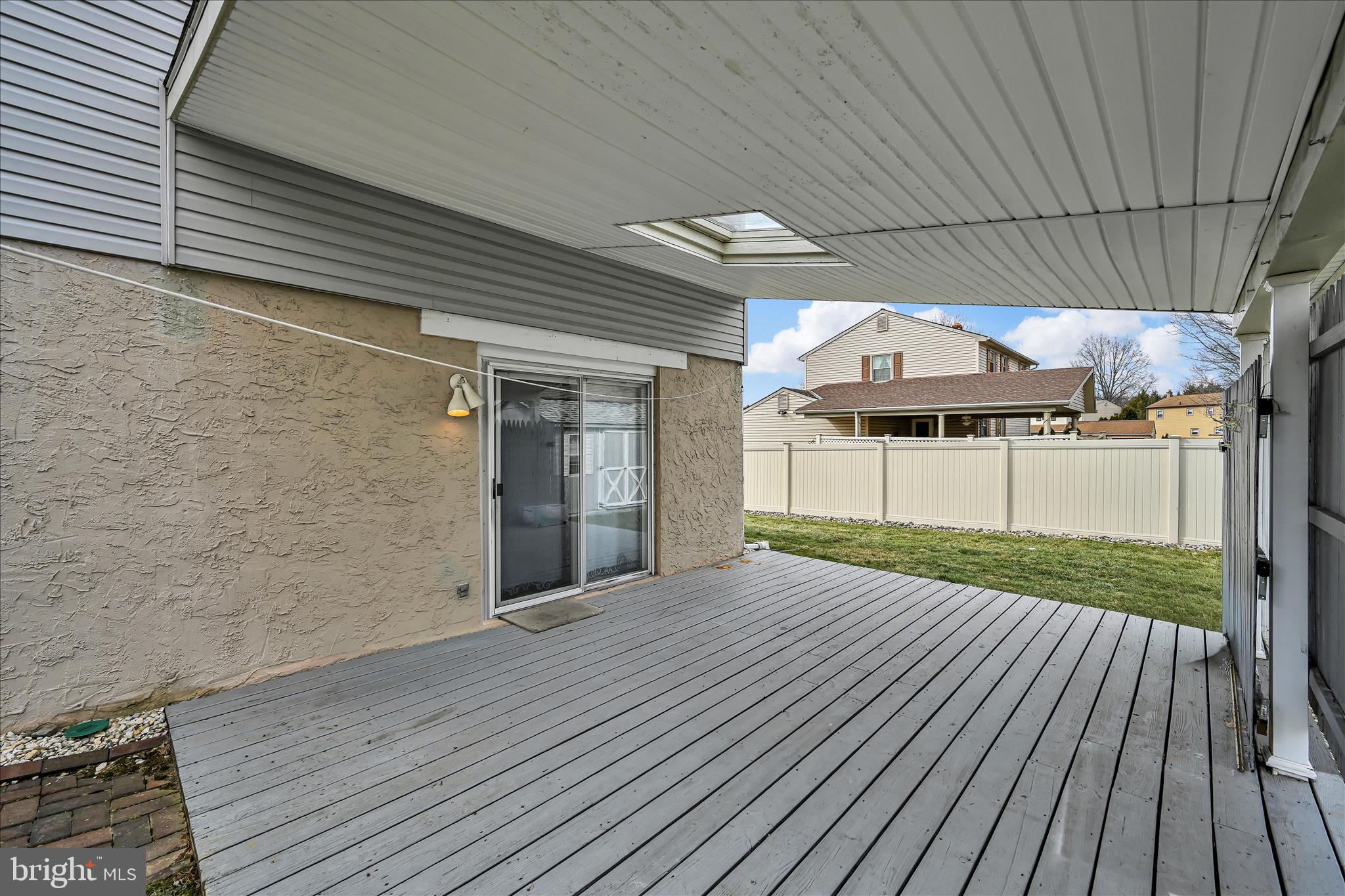 WHITFORD HILL - Residential