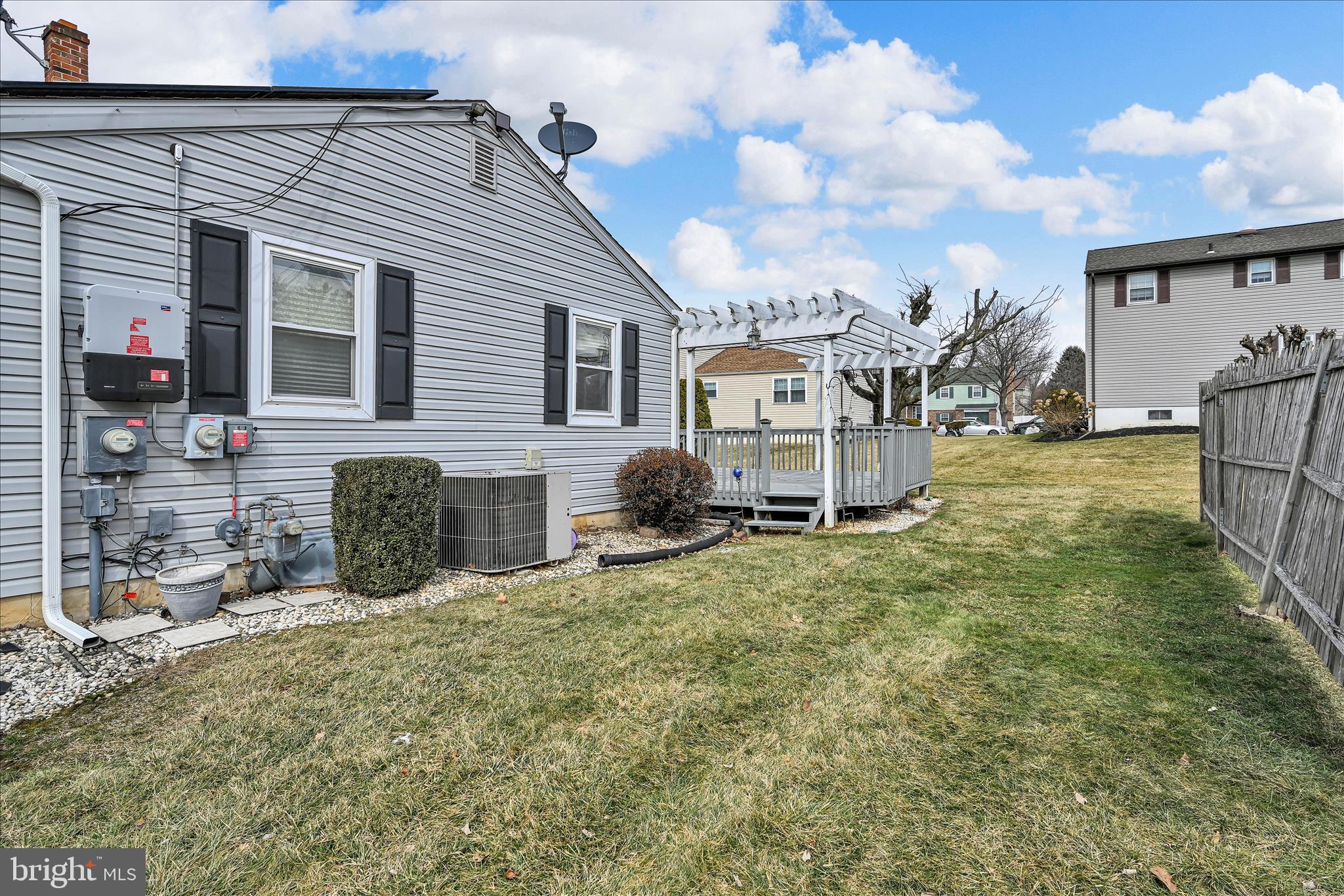 WHITFORD HILL - Residential