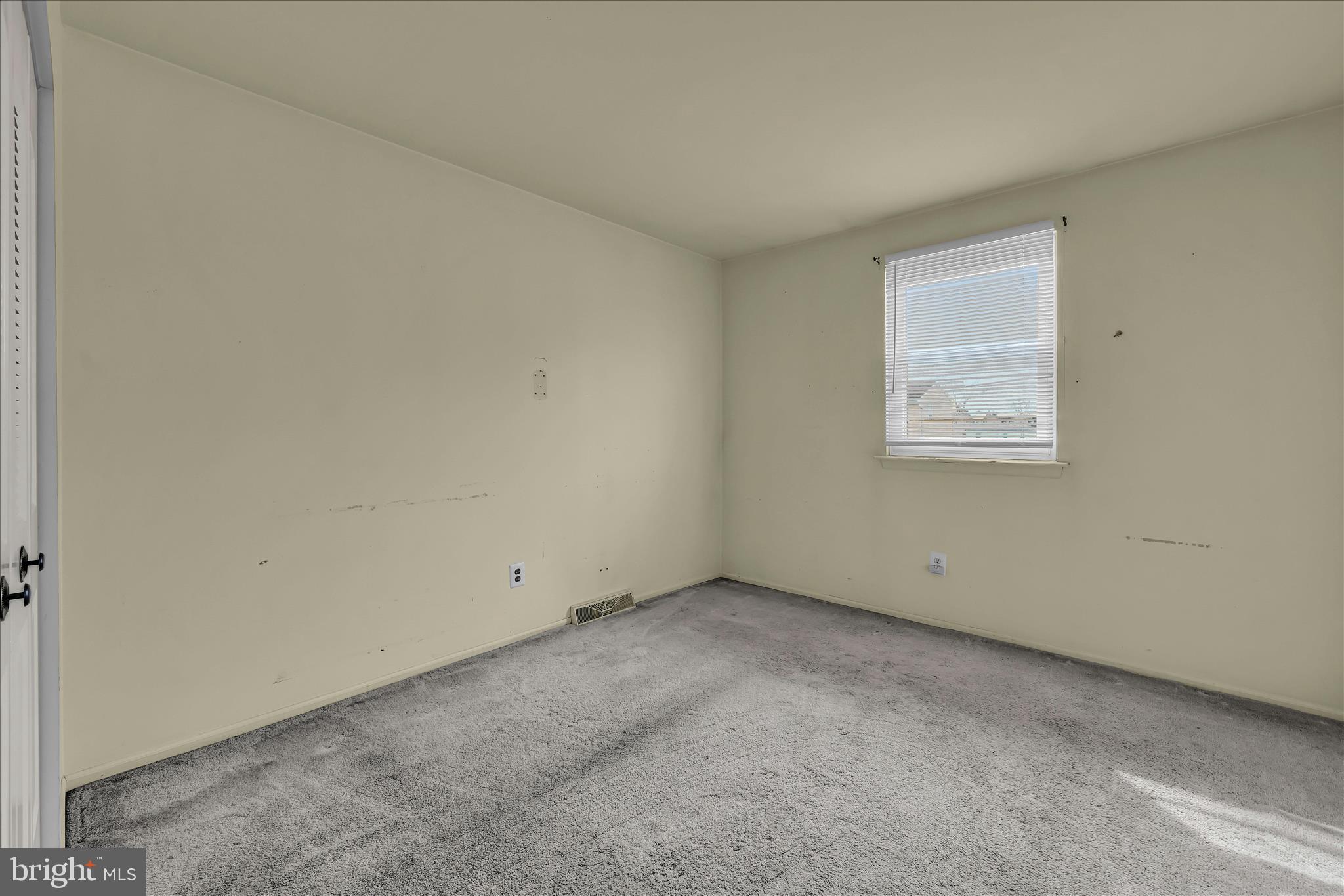 WHITFORD HILL - Residential