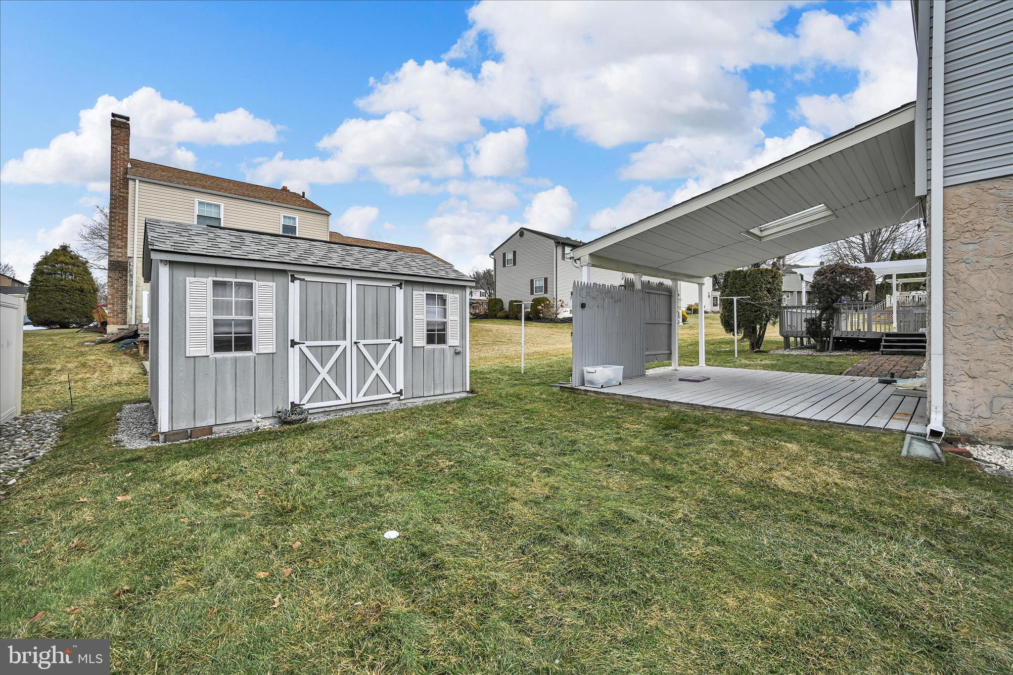 WHITFORD HILL - Residential