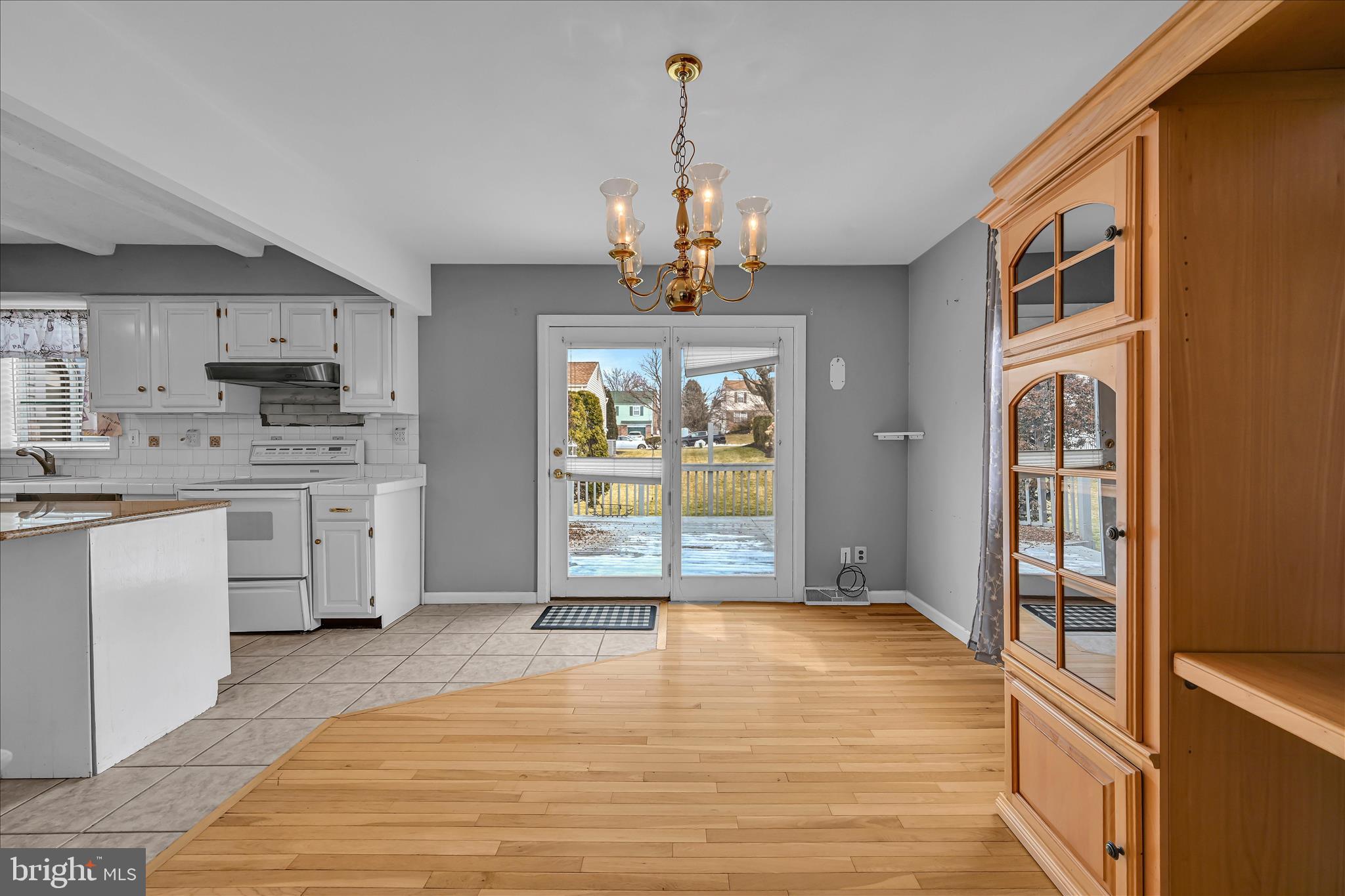 WHITFORD HILL - Residential