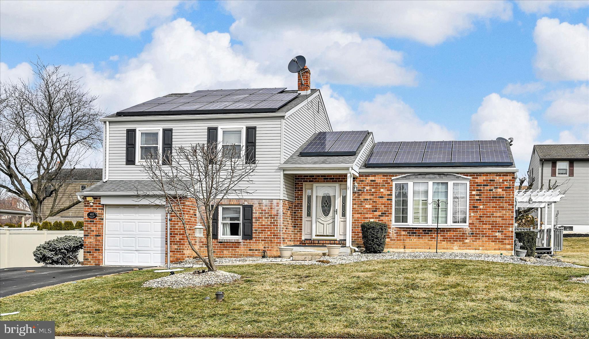 WHITFORD HILL - Residential