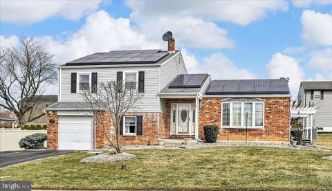 4113 KINDER DRIVE READING PA 19605