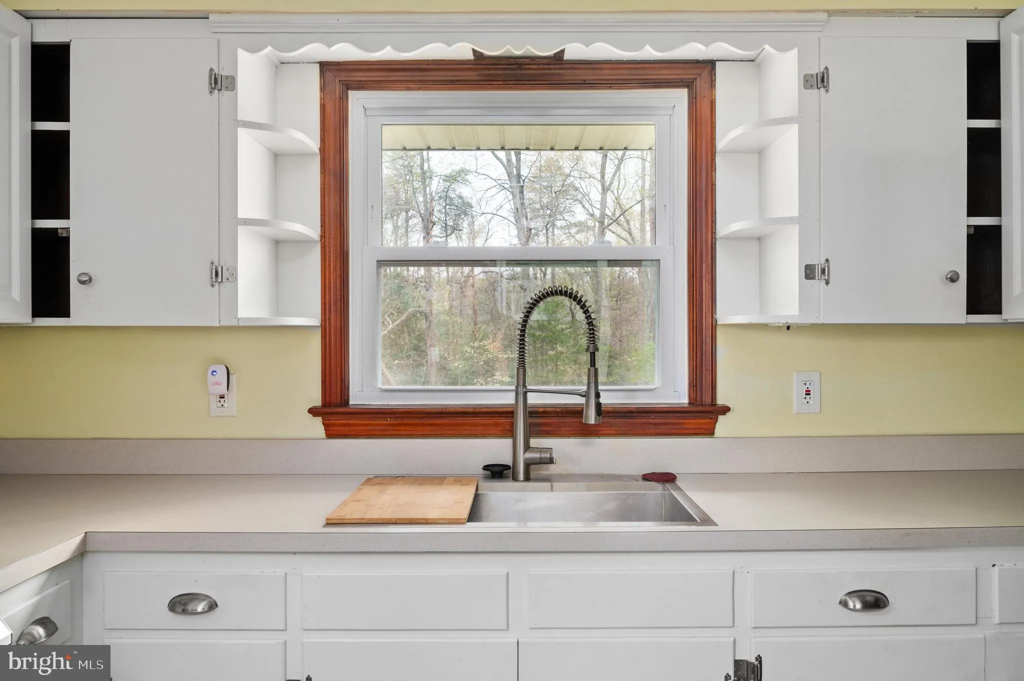 Fredericksburg, Virginia 22405, United States, 3 Bedrooms Bedrooms, ,2 BathroomsBathrooms,Residential,Coming Soon,98576