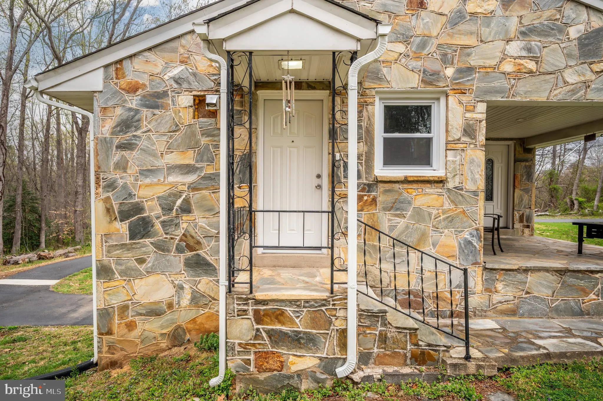 Fredericksburg, Virginia 22405, United States, 3 Bedrooms Bedrooms, ,2 BathroomsBathrooms,Residential,Coming Soon,98576