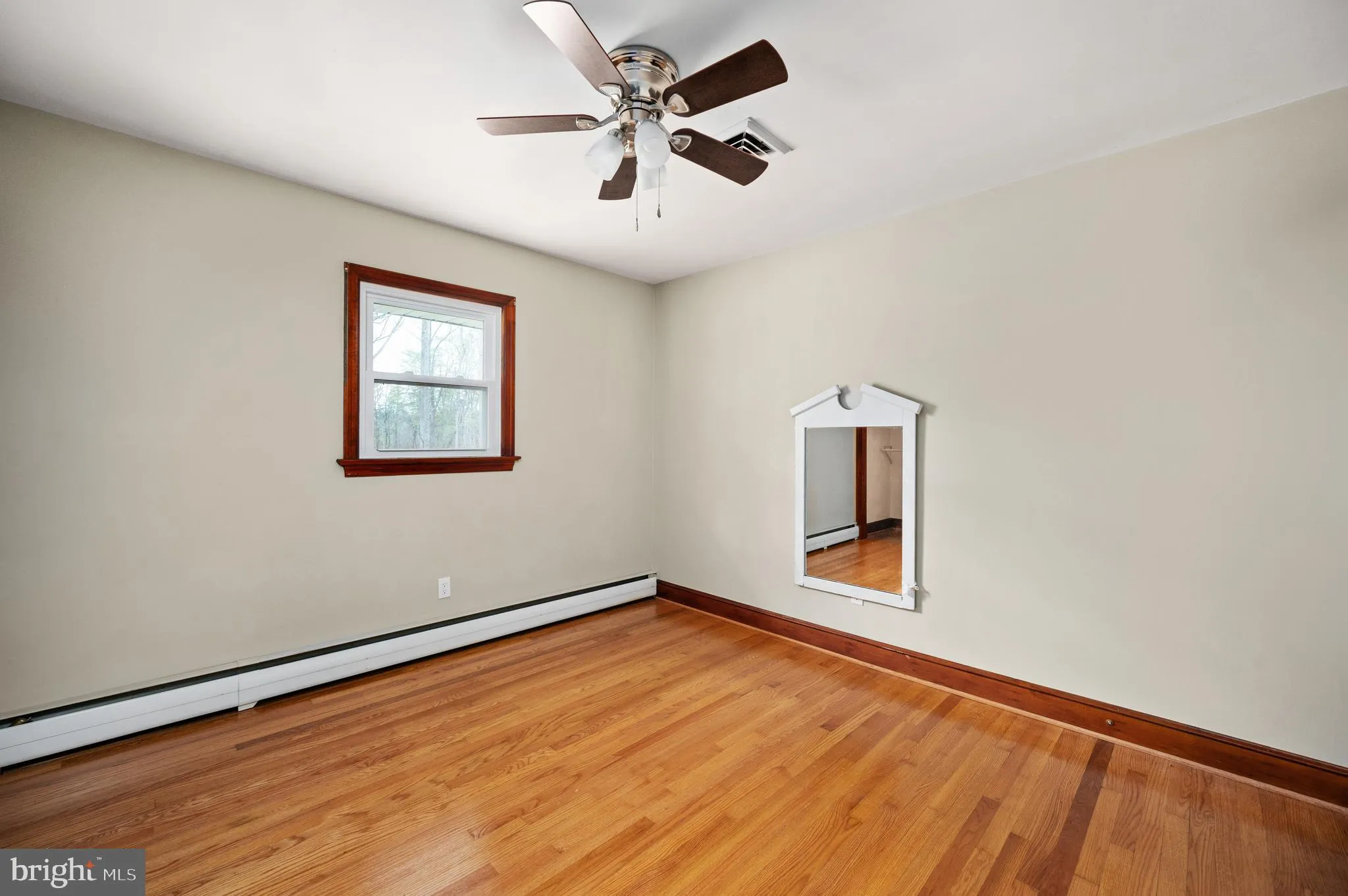 Fredericksburg, Virginia 22405, United States, 3 Bedrooms Bedrooms, ,2 BathroomsBathrooms,Residential,Coming Soon,98576