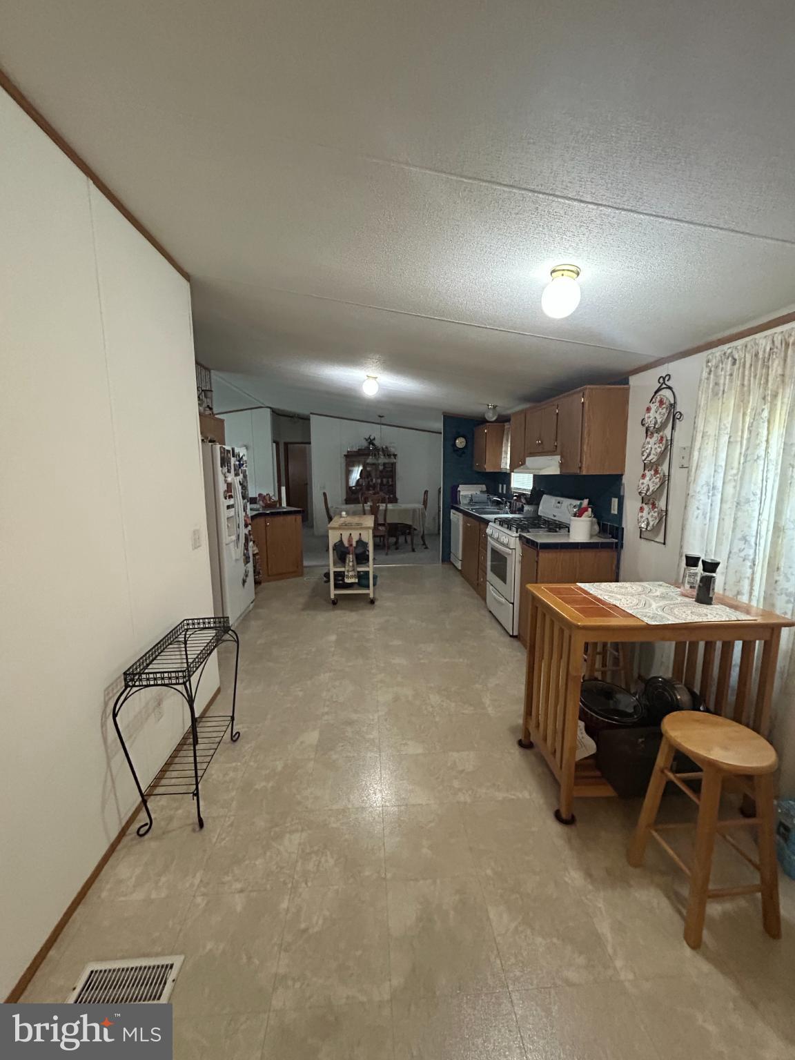 HAMPDEN VILLAGE MHP - Residential