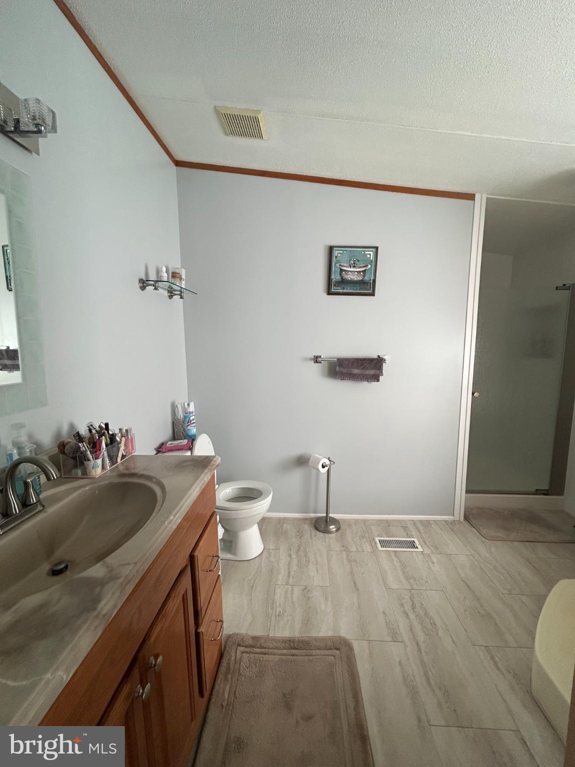 HAMPDEN VILLAGE MHP - Residential