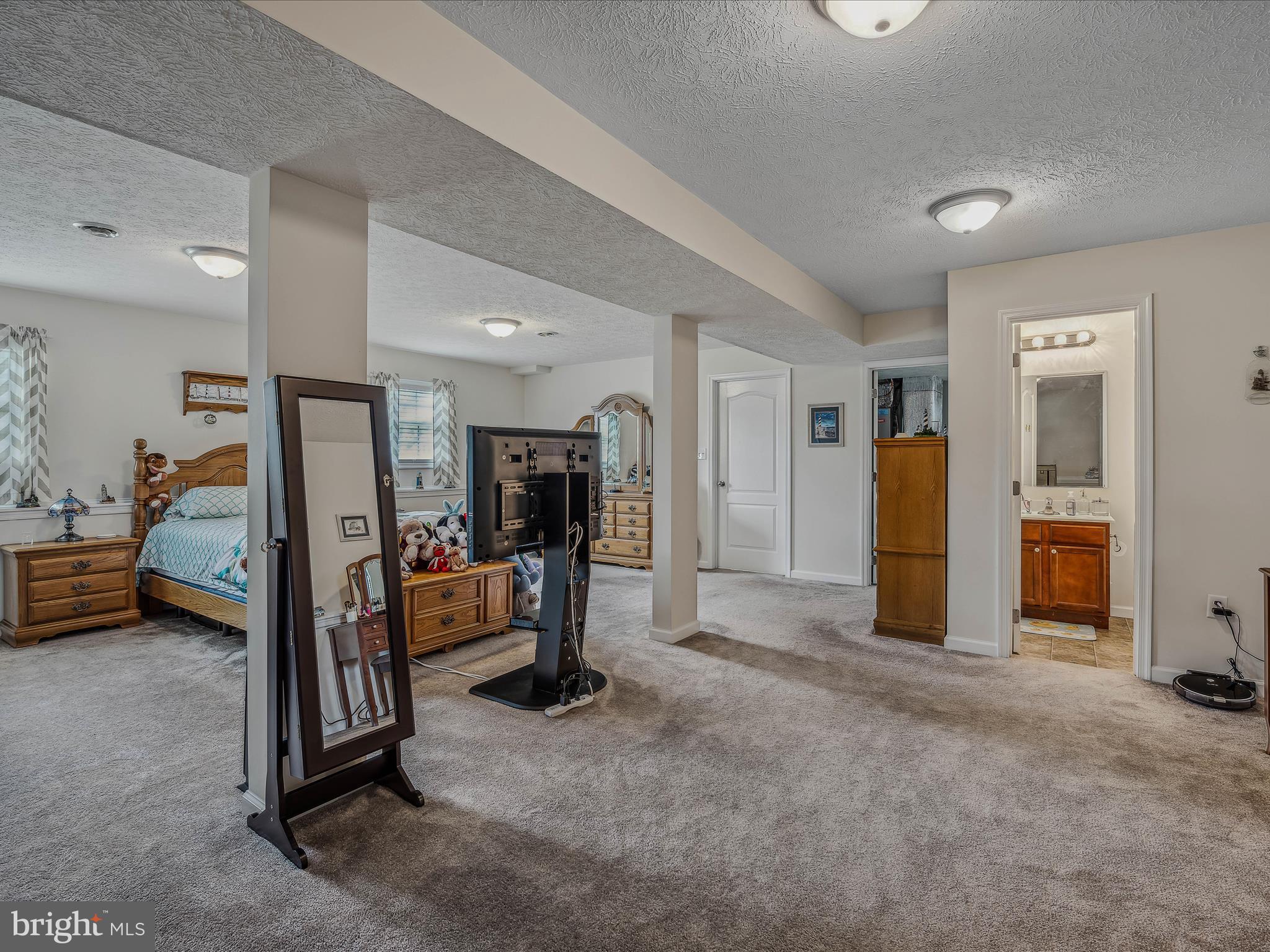 THE VINEYARDS - Residential