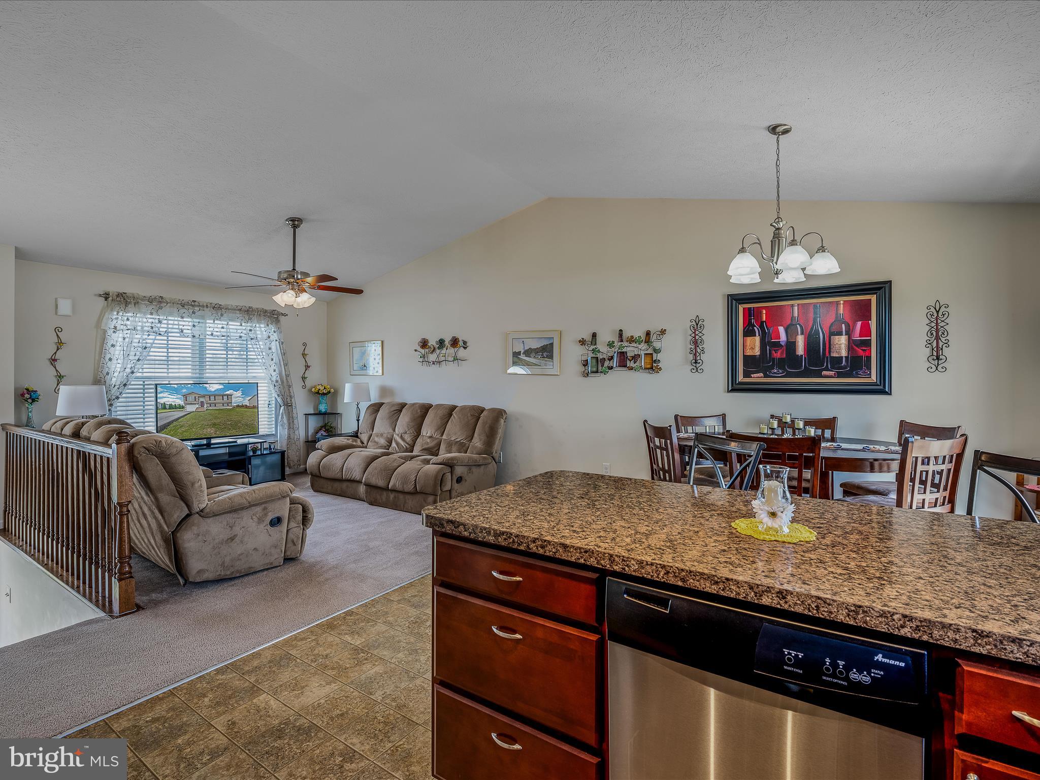 THE VINEYARDS - Residential