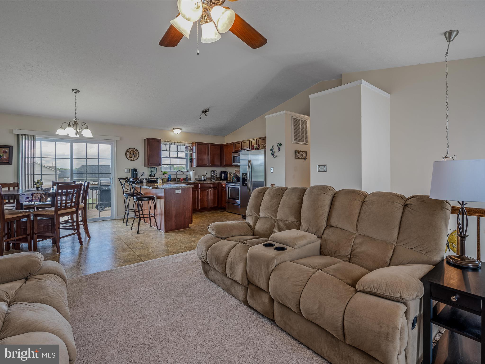 THE VINEYARDS - Residential