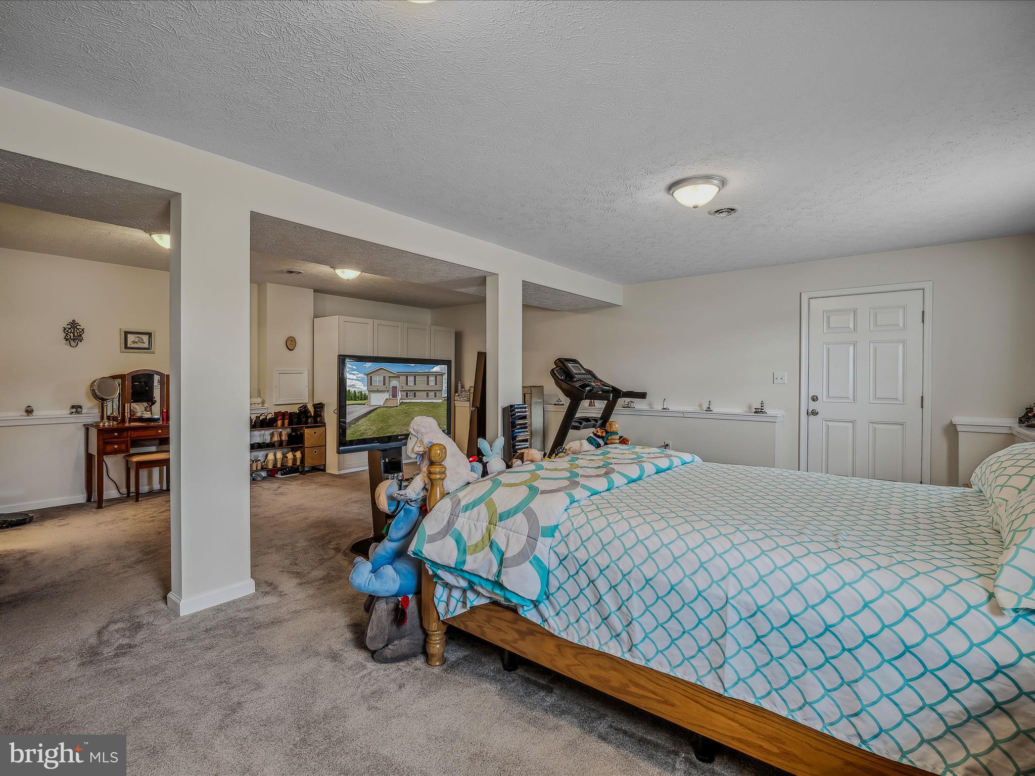 THE VINEYARDS - Residential