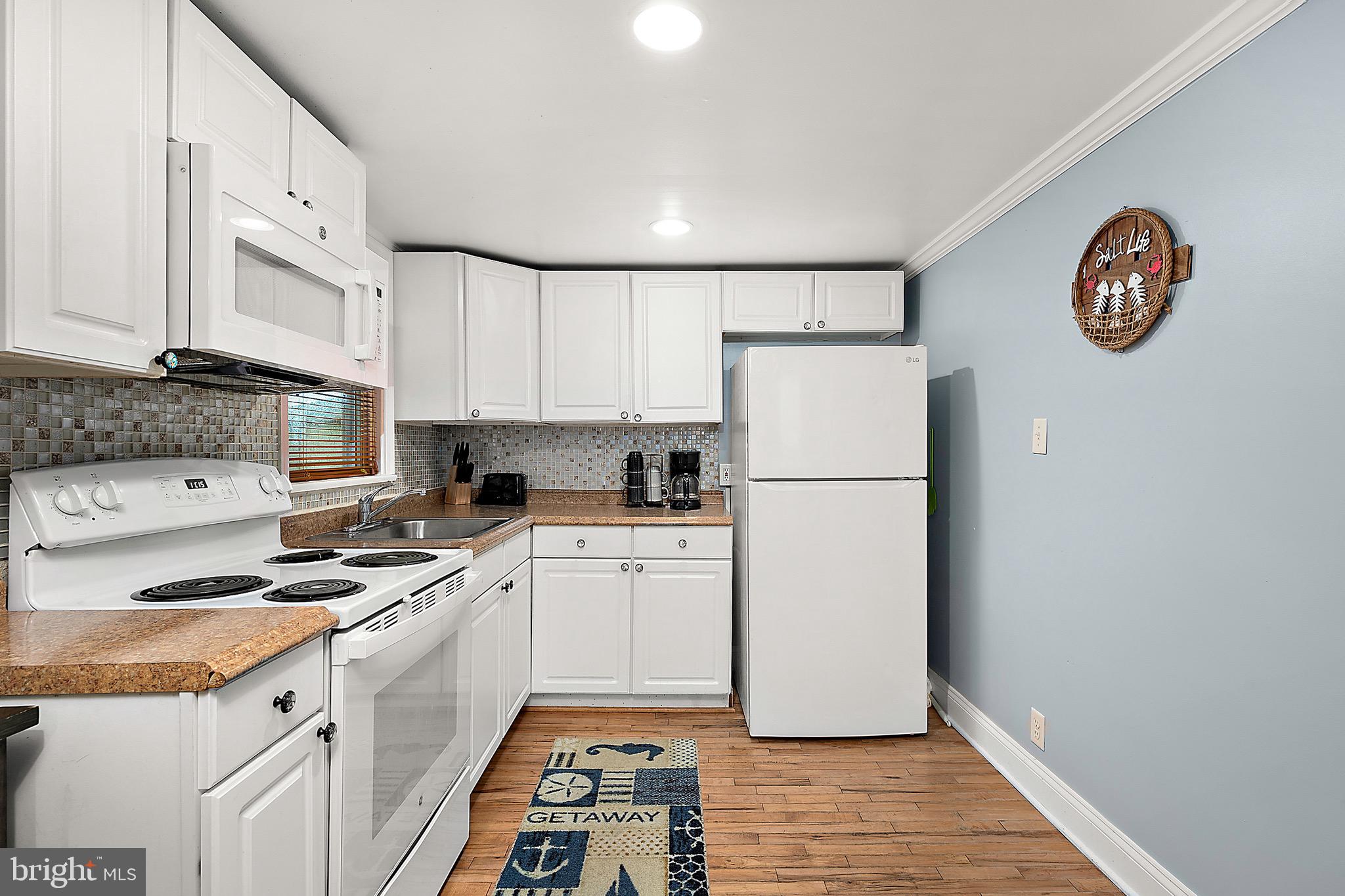 HITCHENS & TRIMPER - Residential