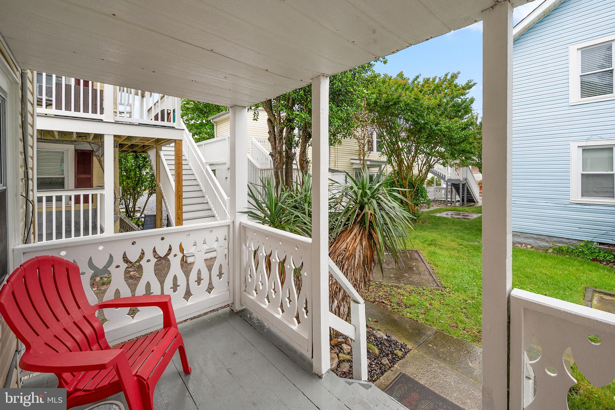 HITCHENS & TRIMPER - Residential