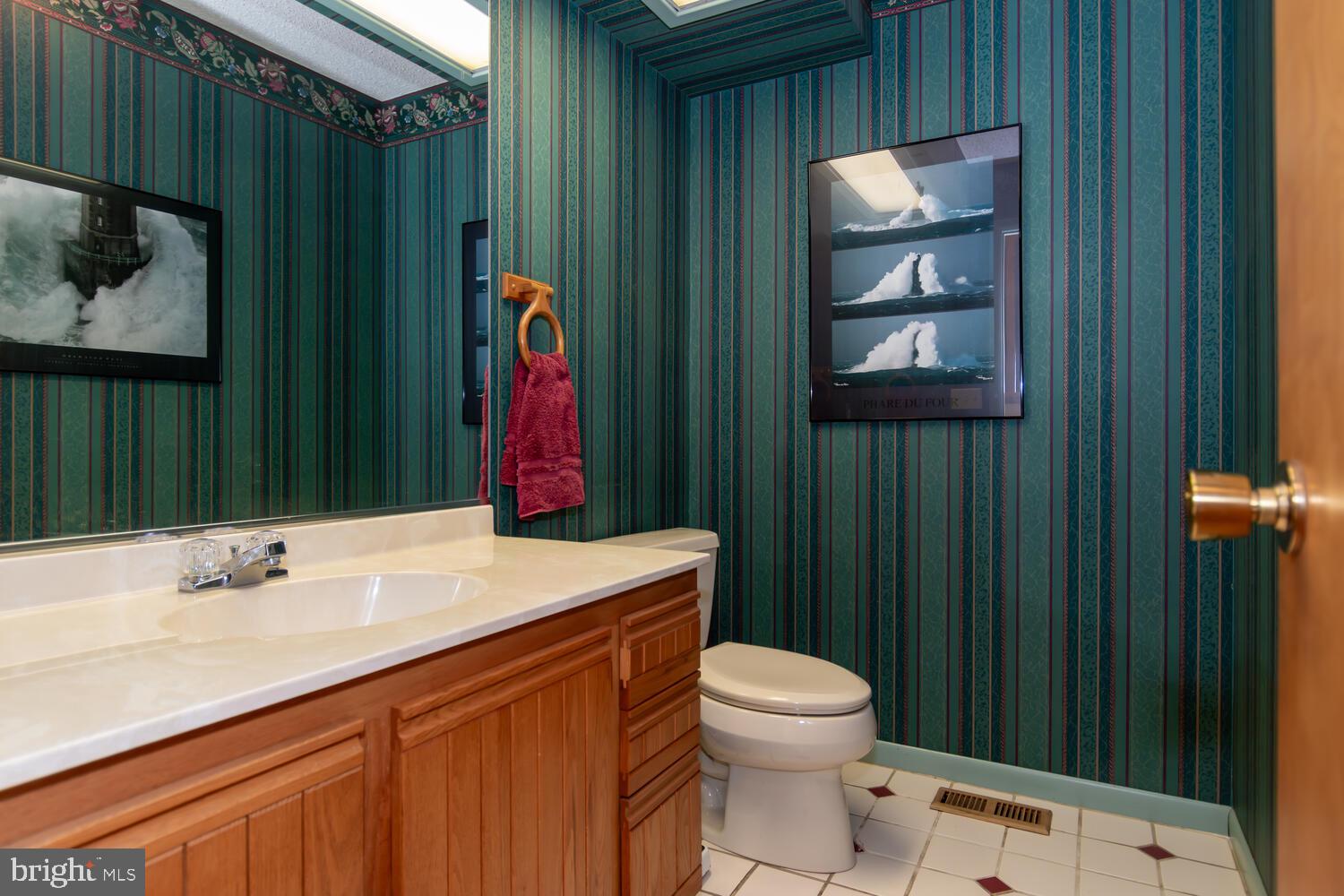 EASTON - Residential