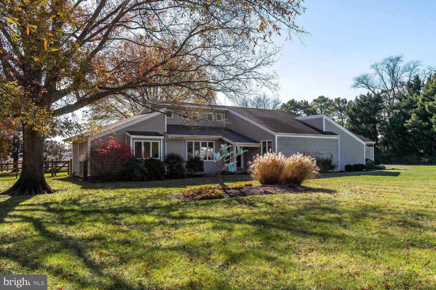 EASTON - Residential