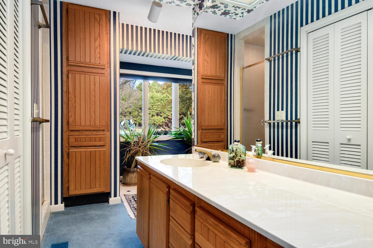 EASTON - Residential