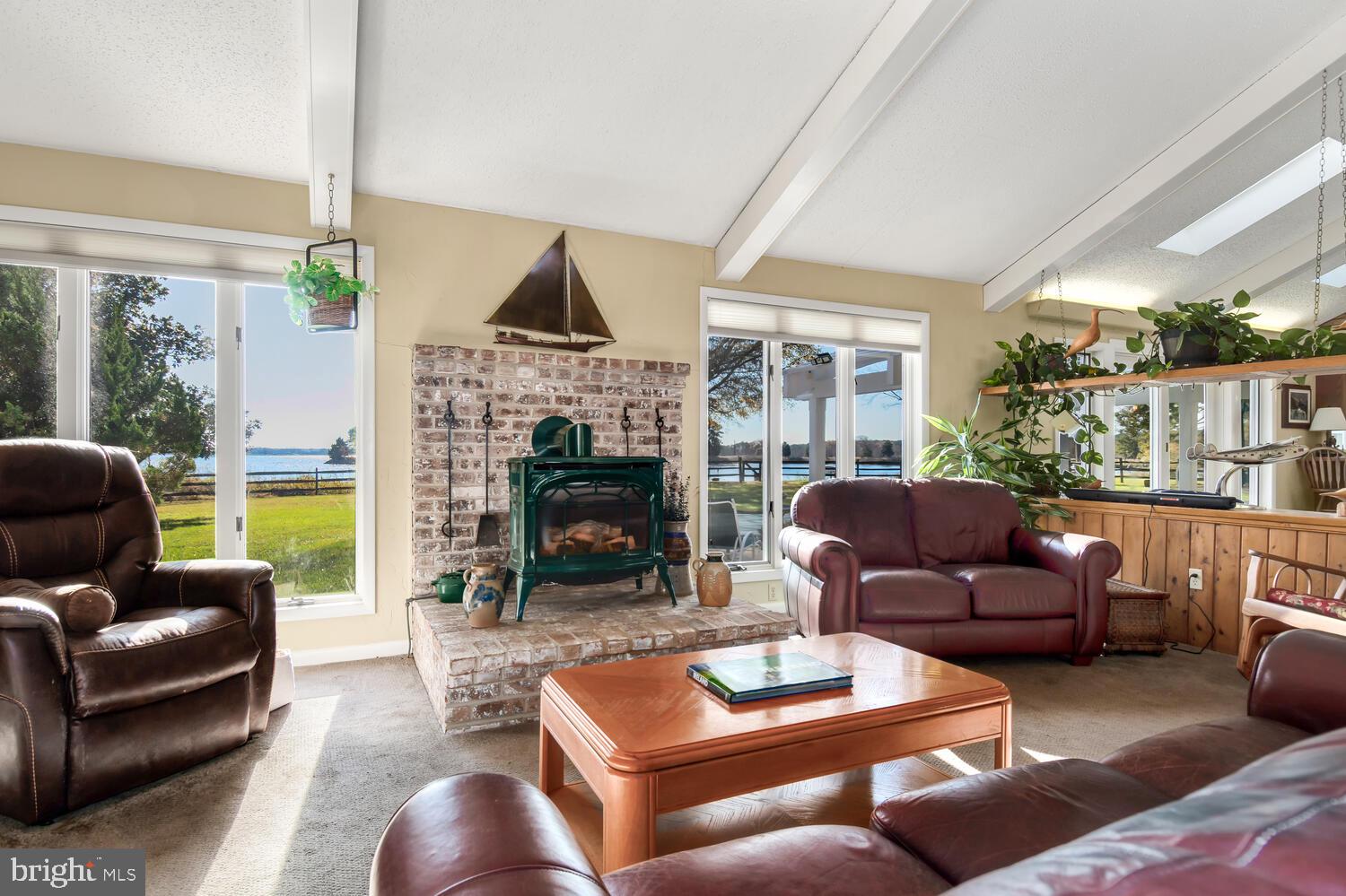 EASTON - Residential