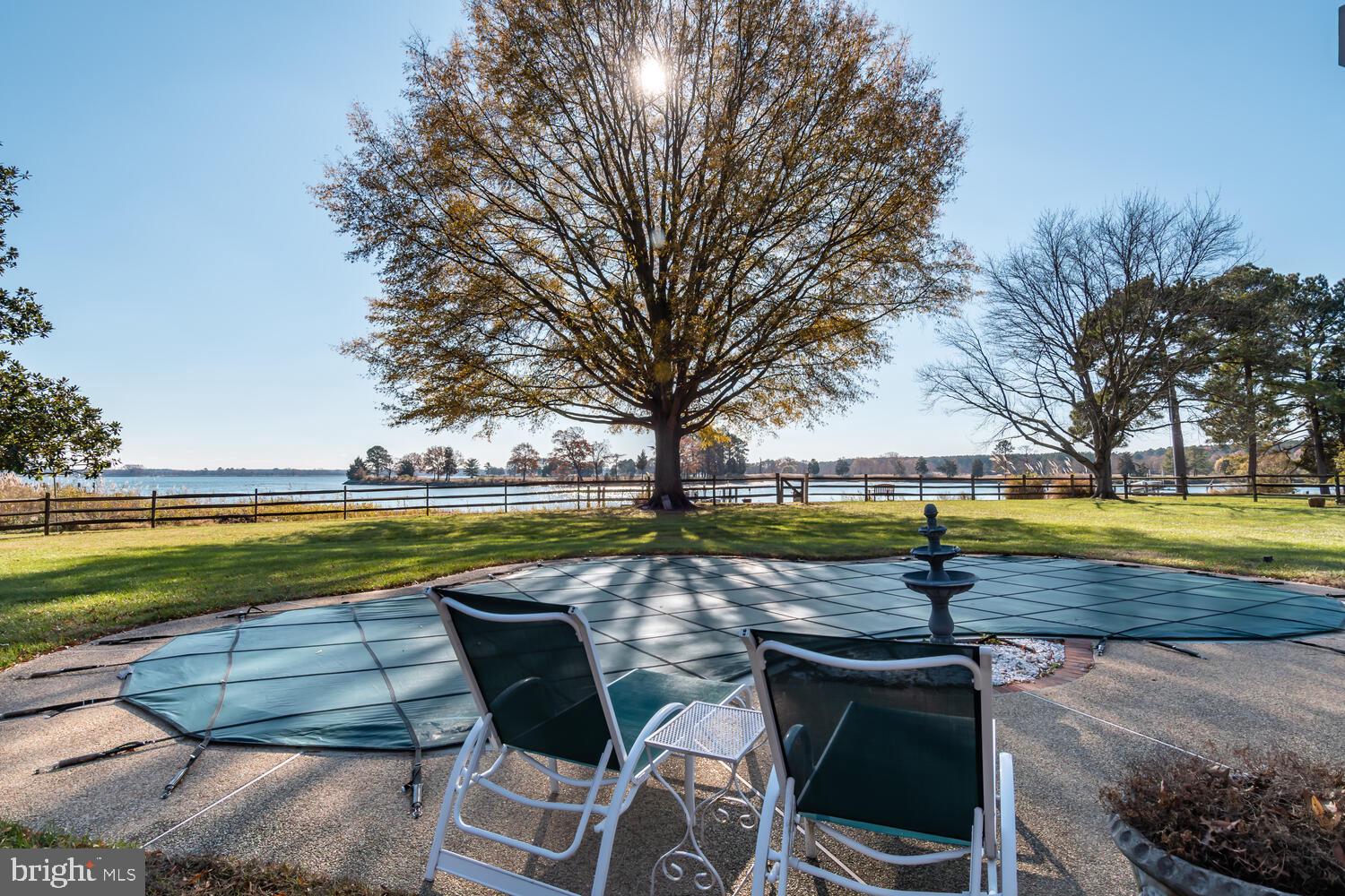 EASTON - Residential