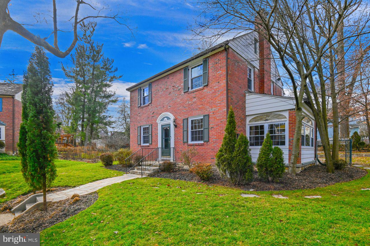 BELVEDERE SQUARE - Residential